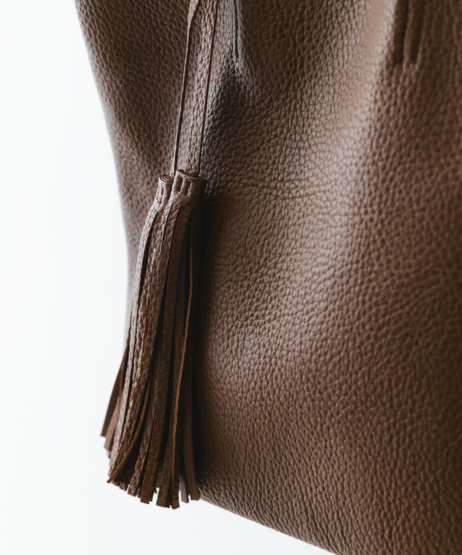 タッセル軽量2WAYシンプルトートバッグ CHOCO one