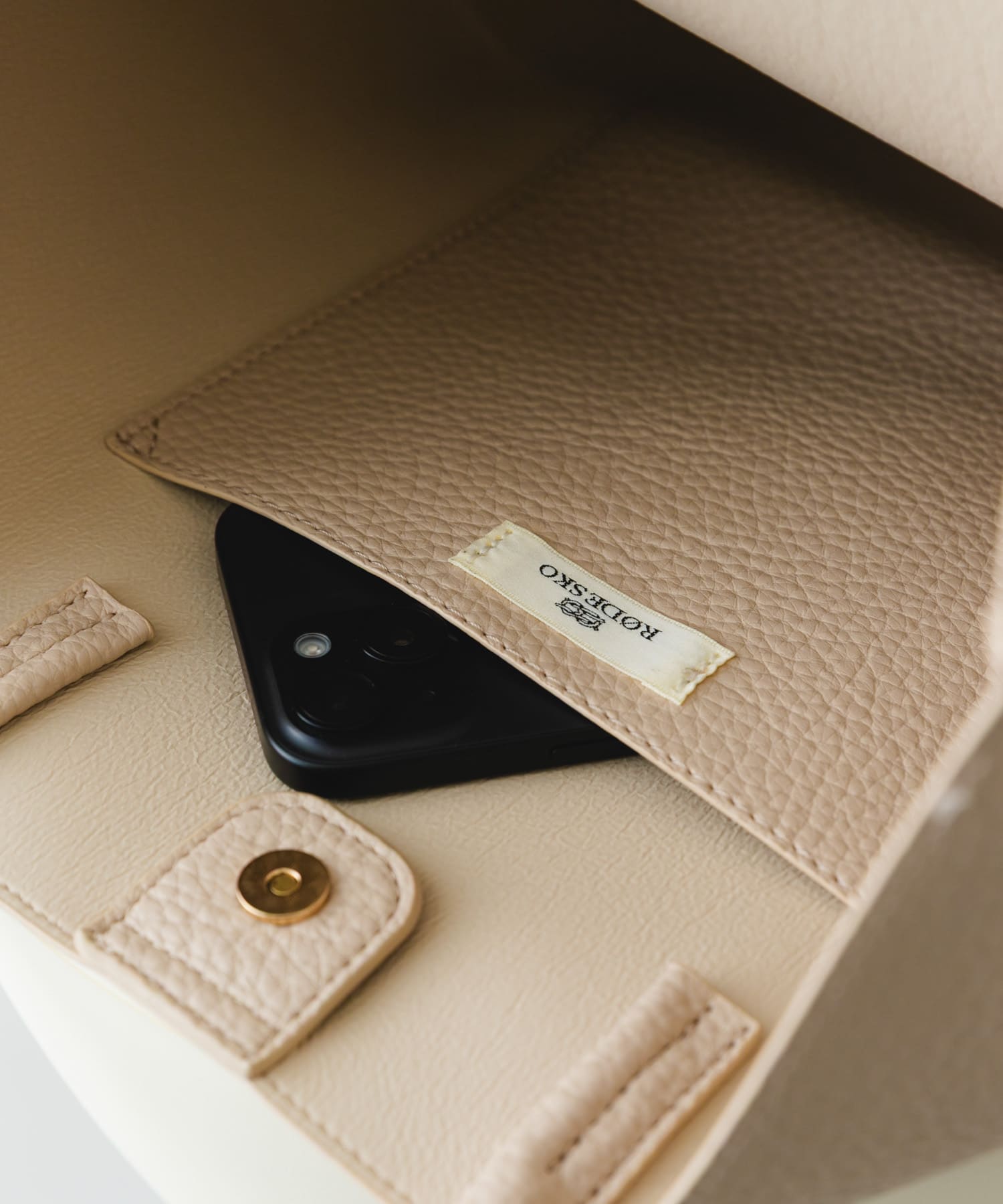 『Mサイズ』タッセル軽量2WAYシンプルトートバッグ ECRU one