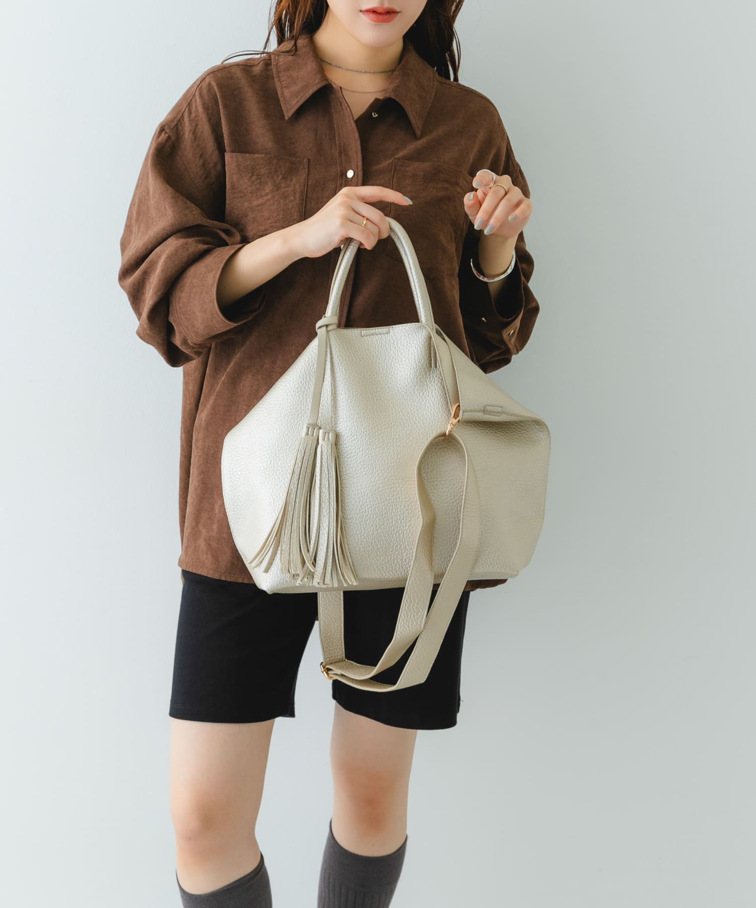 タッセル軽量2WAYシンプルトートバッグ GOLD one