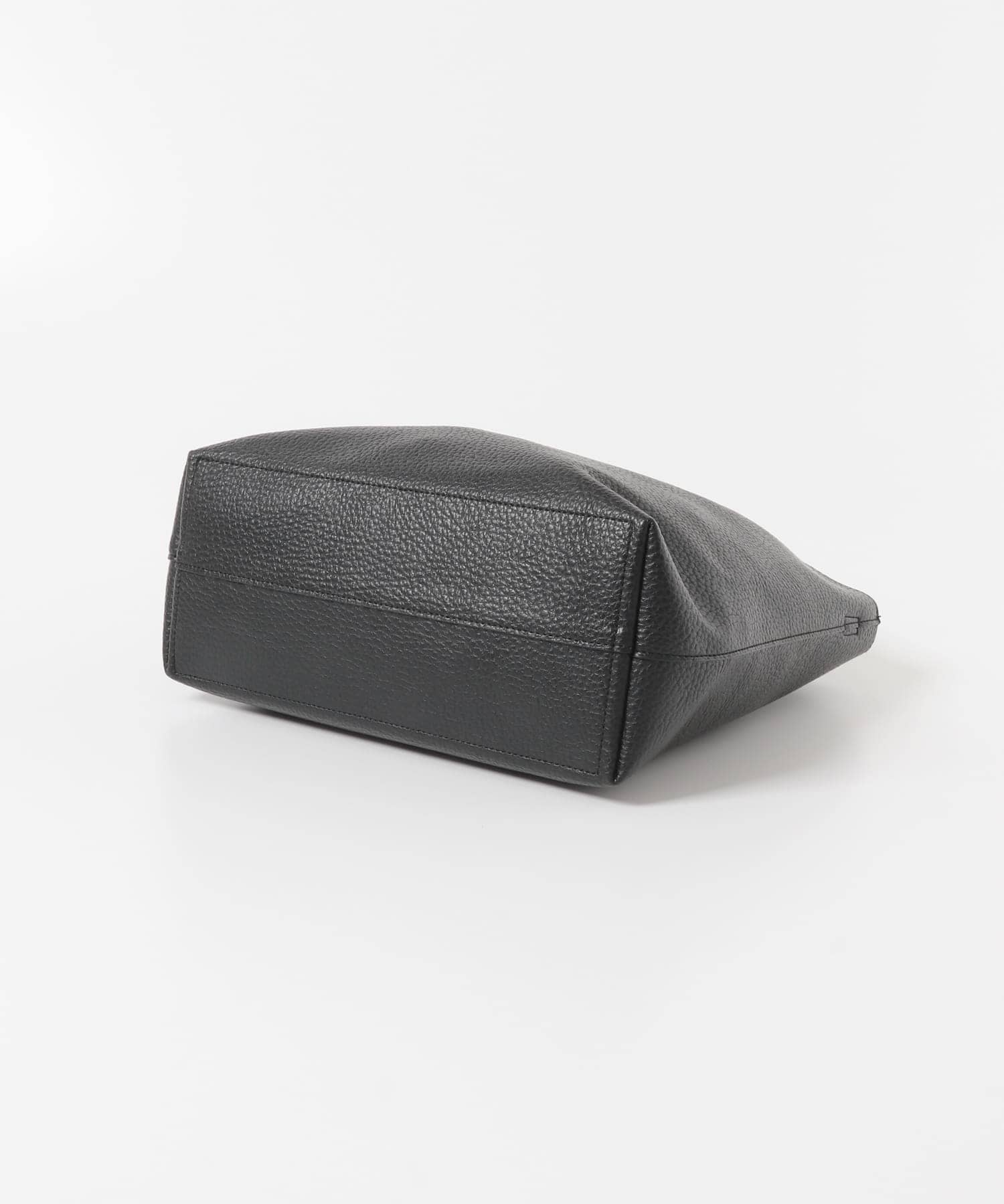 『Mサイズ』タッセル軽量2WAYシンプルトートバッグ BLACK one