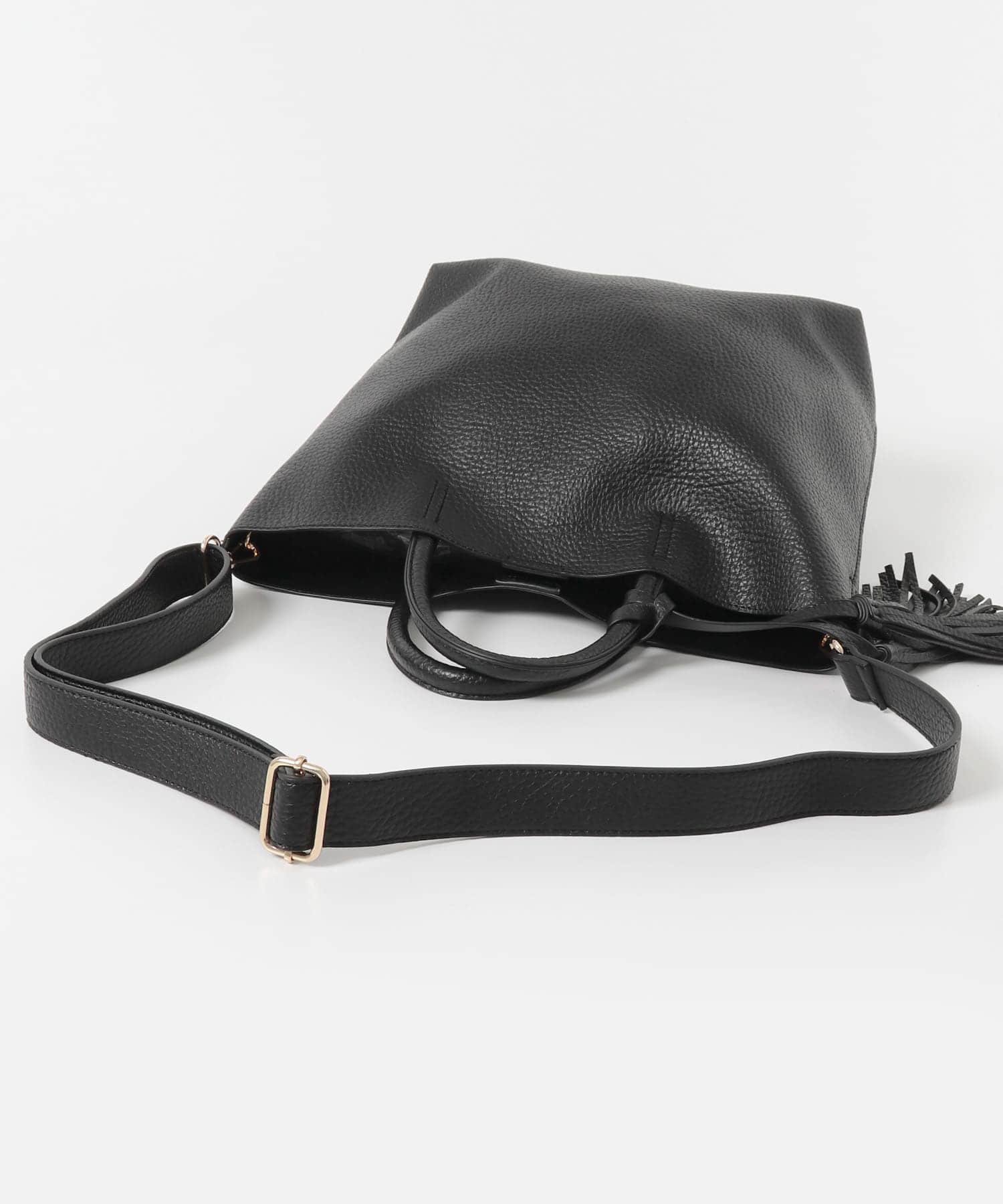 『Mサイズ』タッセル軽量2WAYシンプルトートバッグ BLACK one