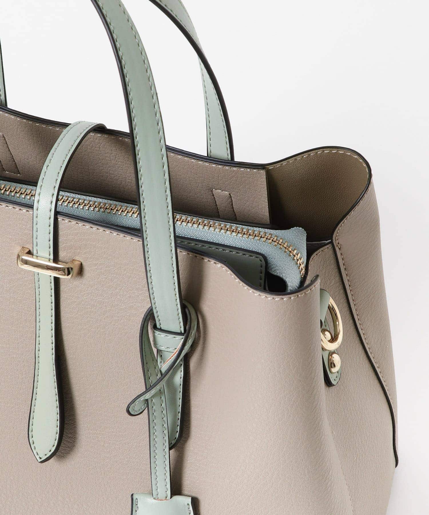 チャーム付ミドルバッグ『Msize』 MINT one