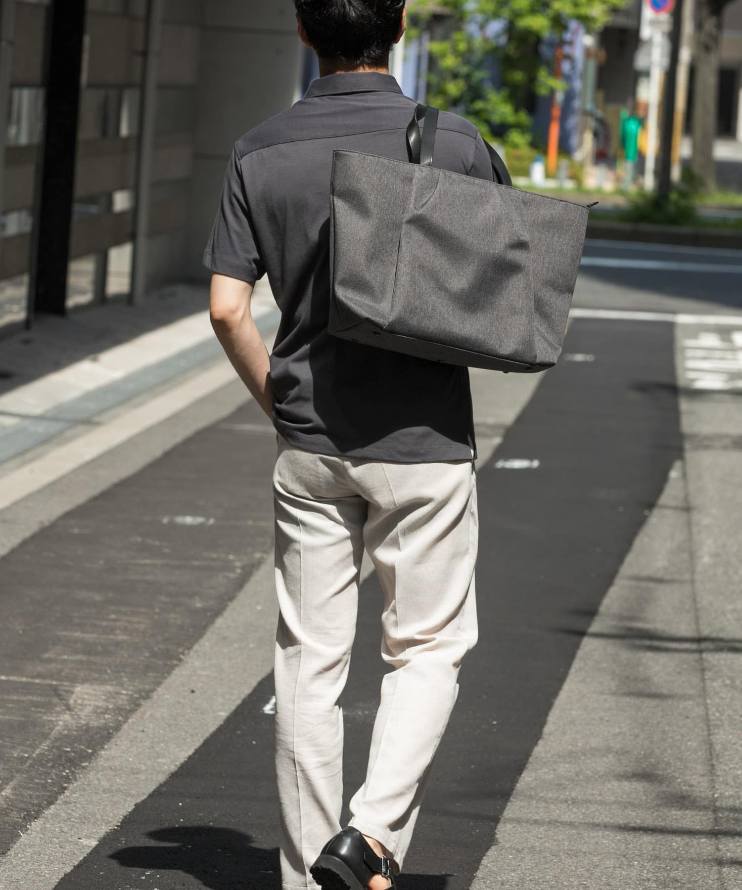 撥水タックトートバッグ CHARCOAL one