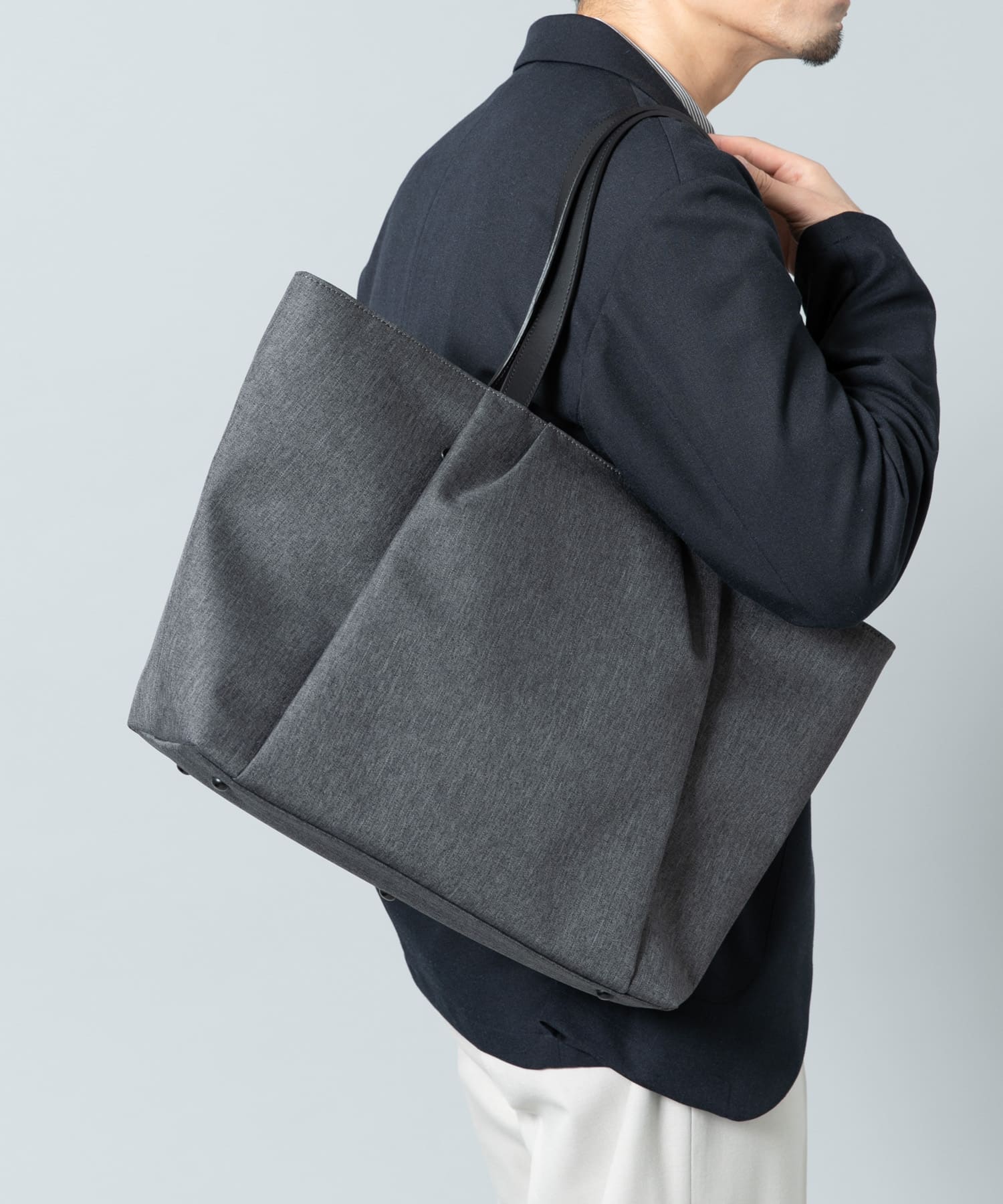 撥水タックトートバッグ CHARCOAL one