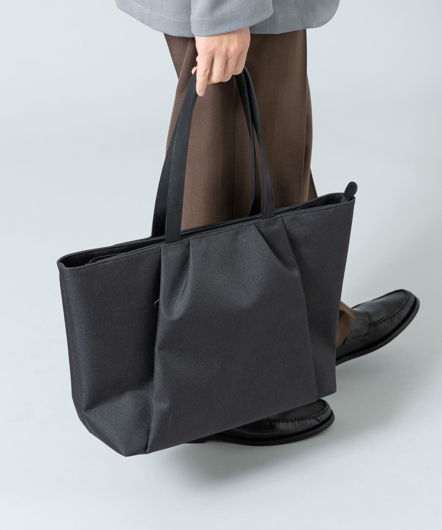 撥水タックトートバッグ BLACK one