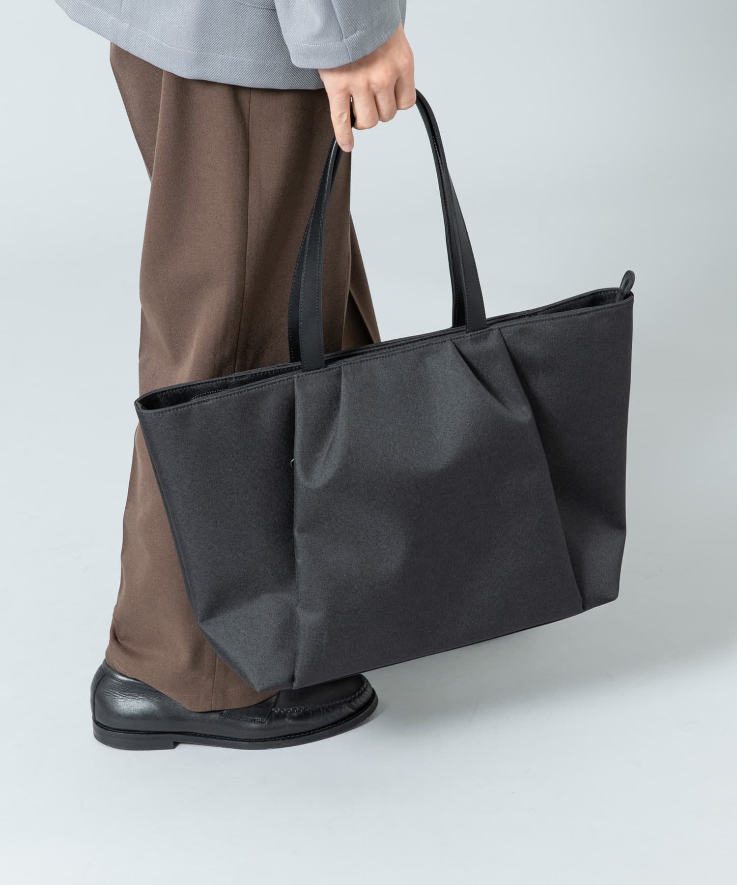撥水タックトートバッグ BLACK one
