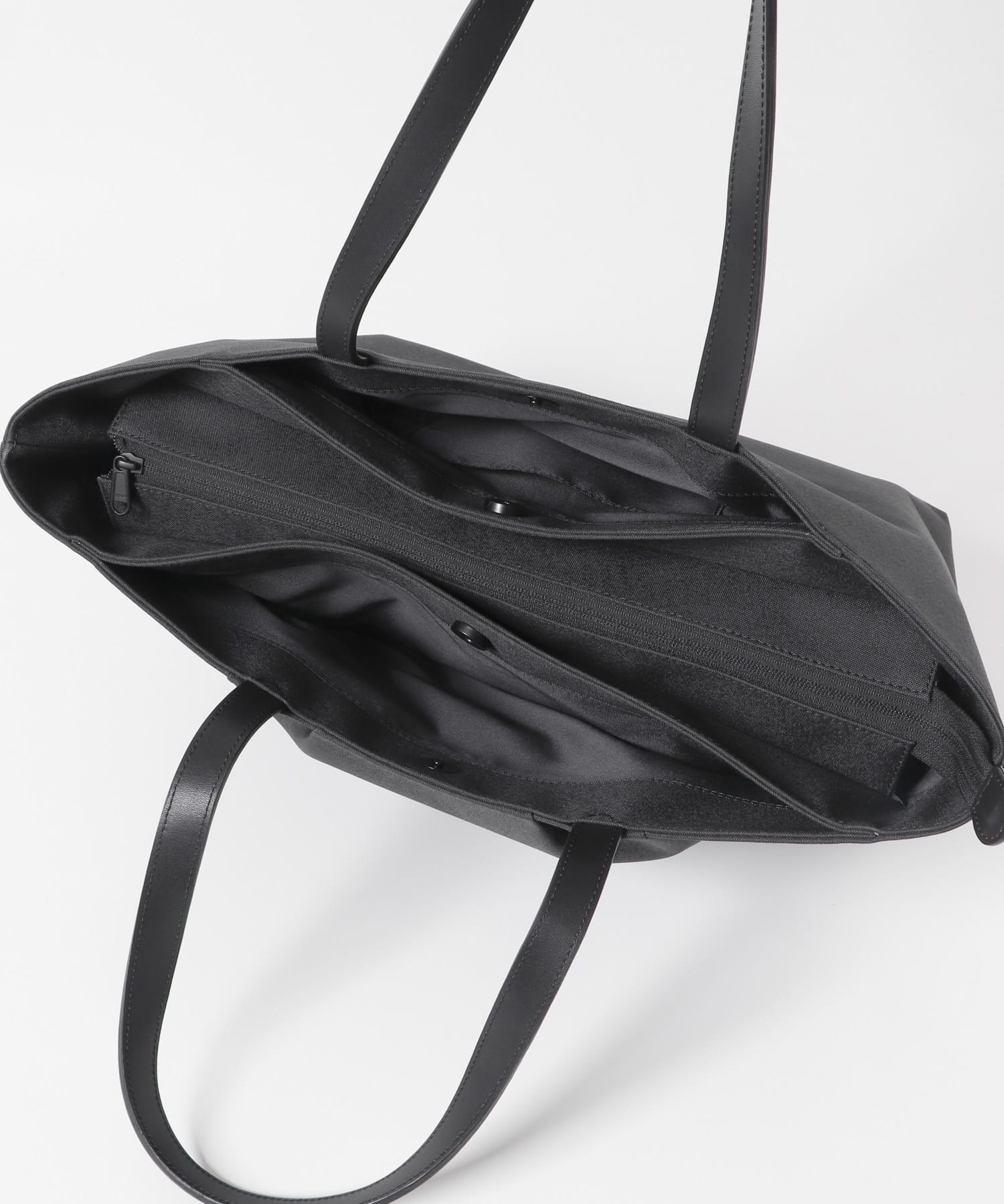 撥水タックトートバッグ BLACK one
