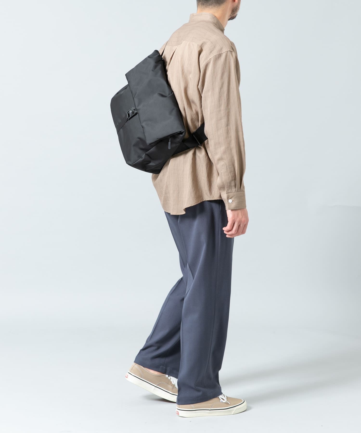 撥水フィドロックショルダーバッグ BLACK one