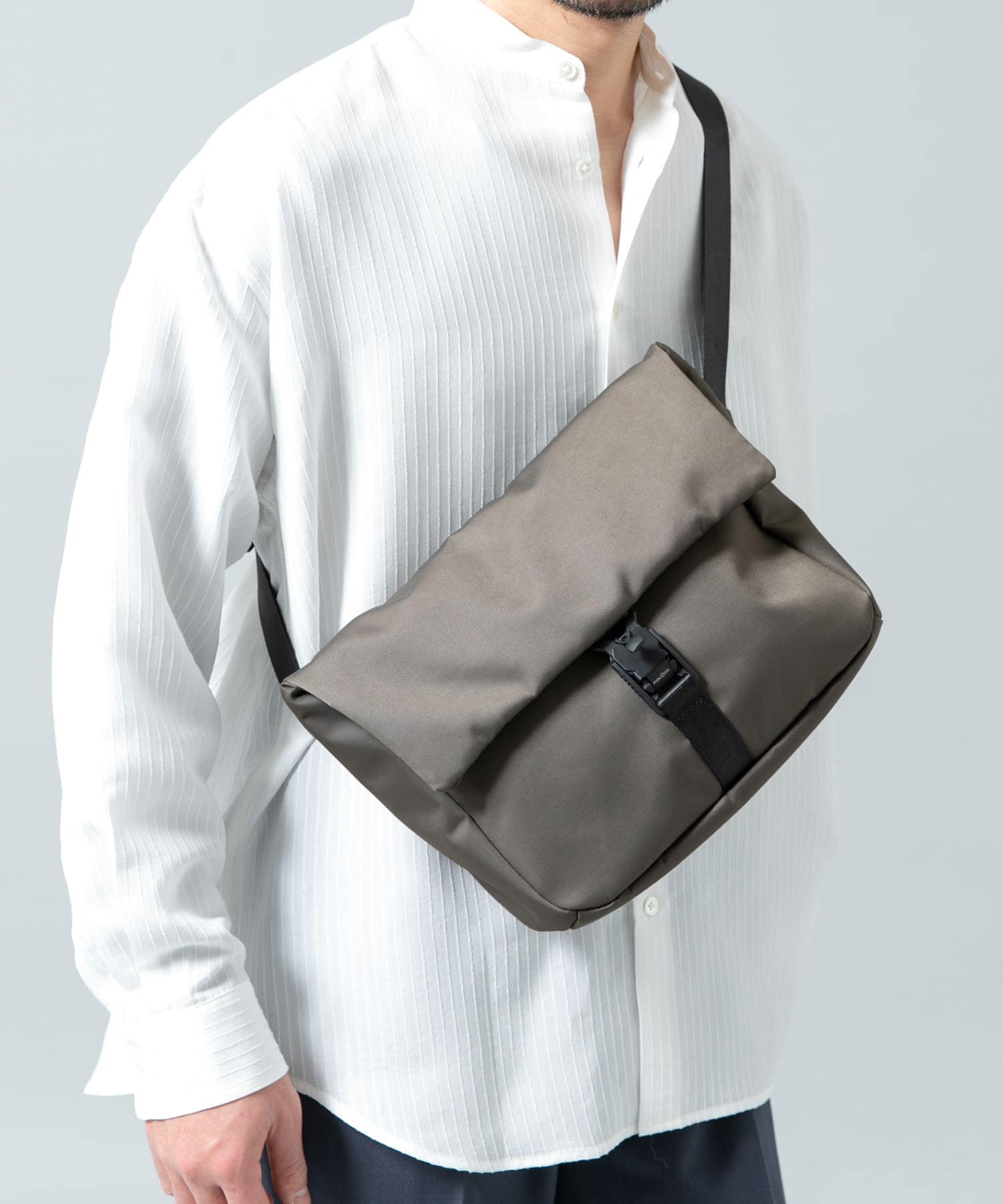 撥水フィドロックミニショルダーバッグ KHAKI one