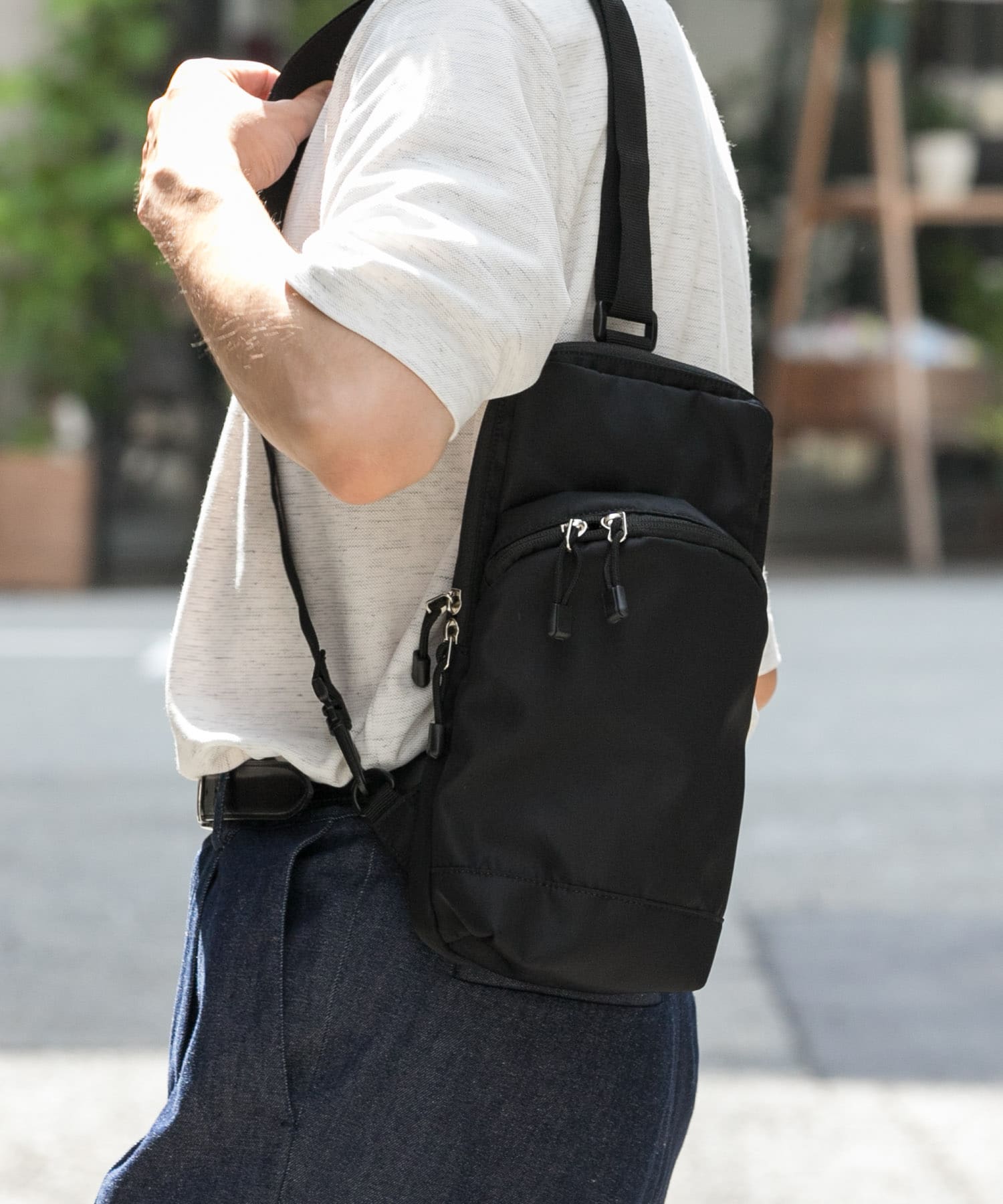 パラコードスクエアボディバッグ BLACK one