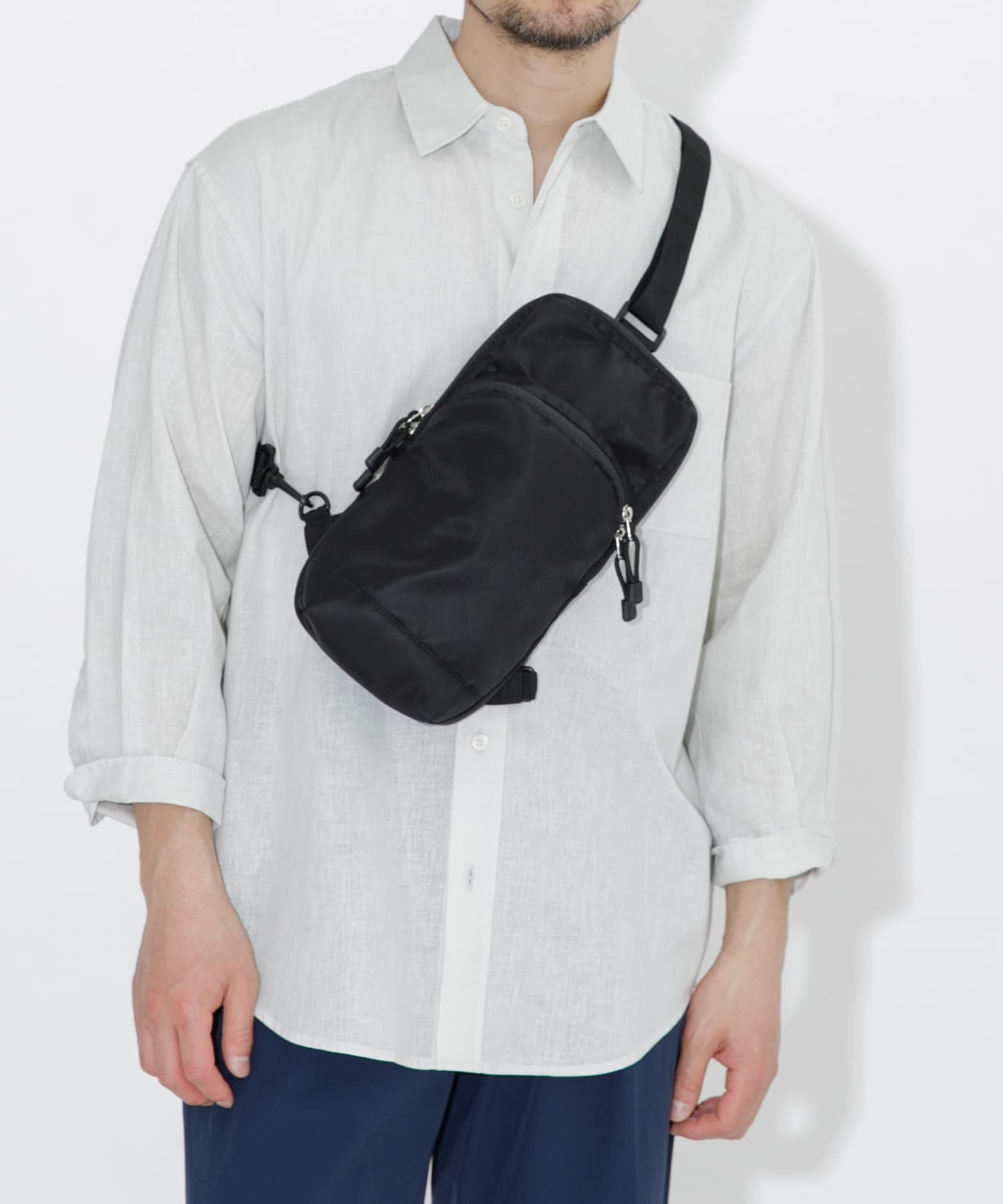 パラコードスクエアボディバッグ BLACK one