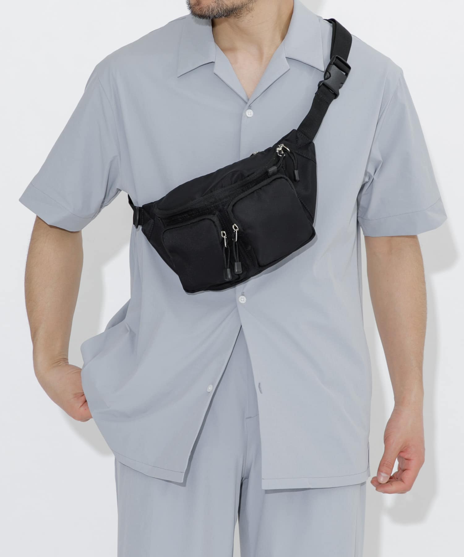 パラコードボディバッグ BLACK one