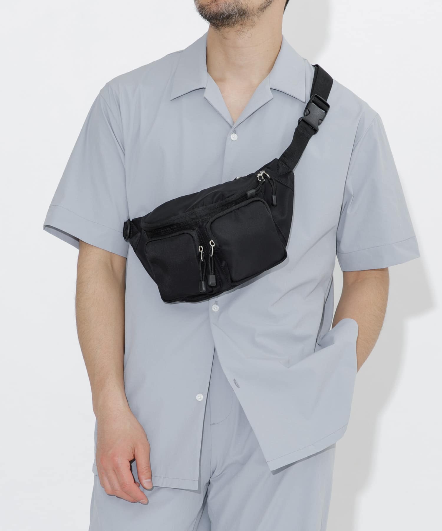 パラコードボディバッグ BLACK one