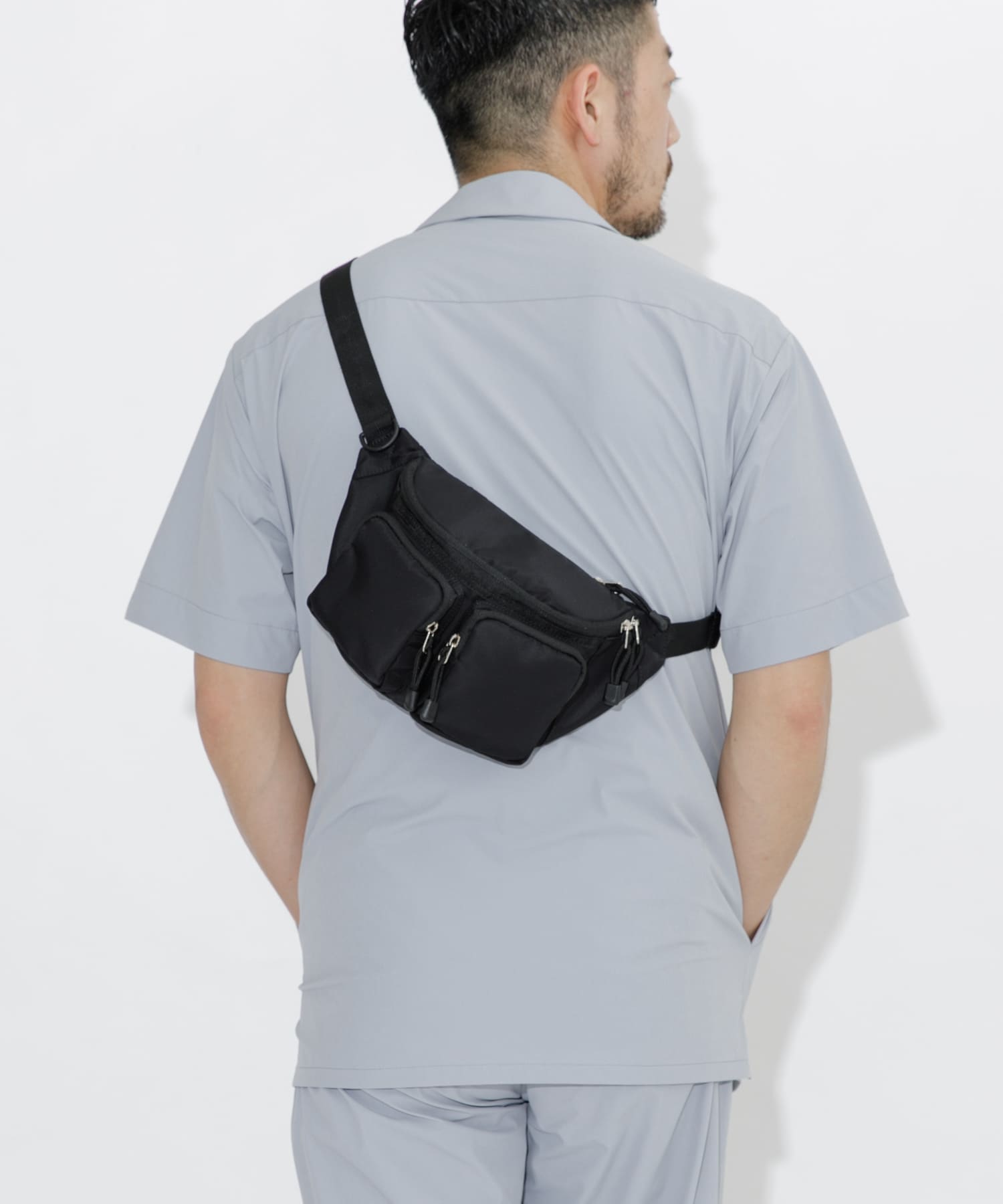 パラコードボディバッグ BLACK one