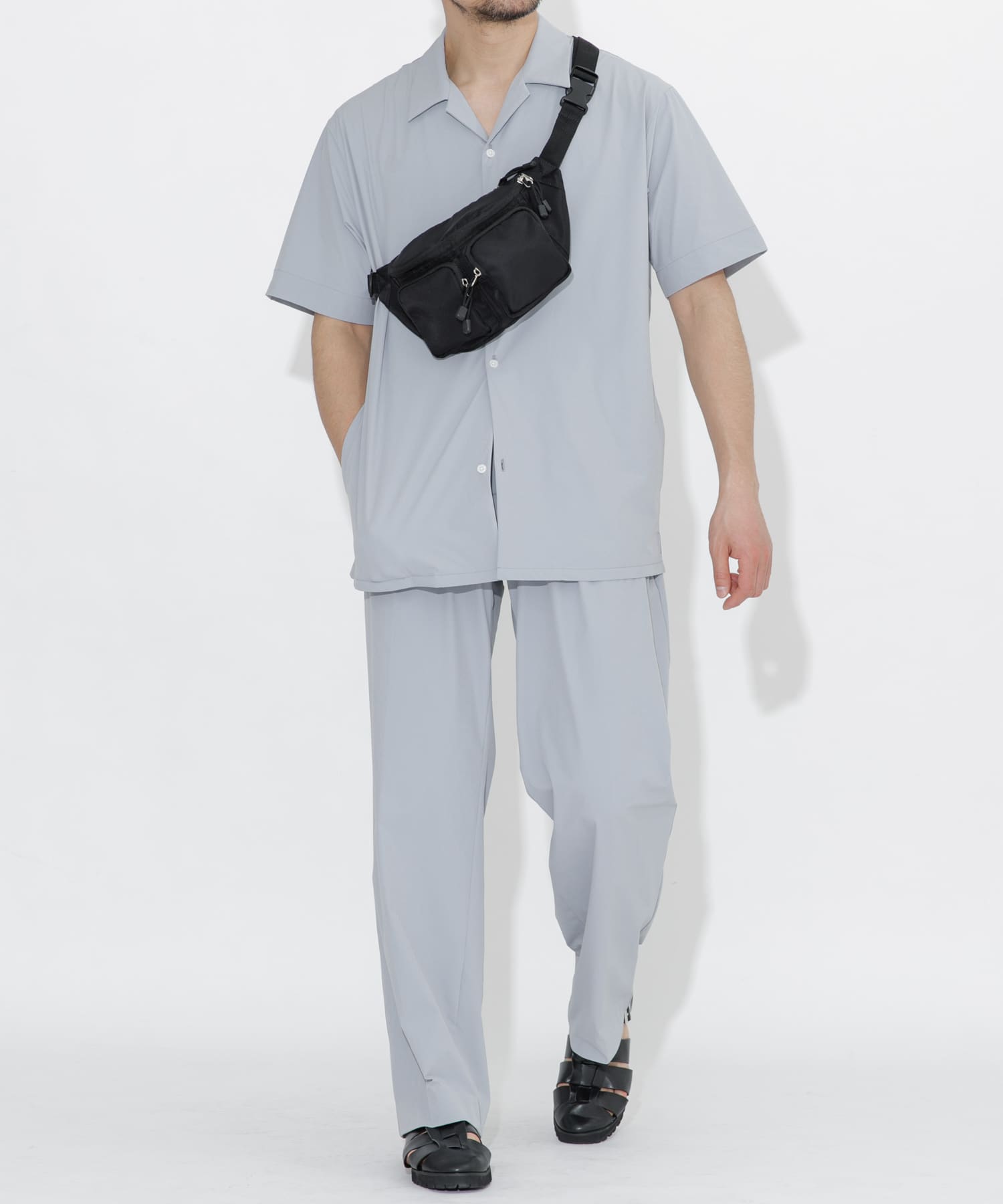 パラコードボディバッグ BLACK one