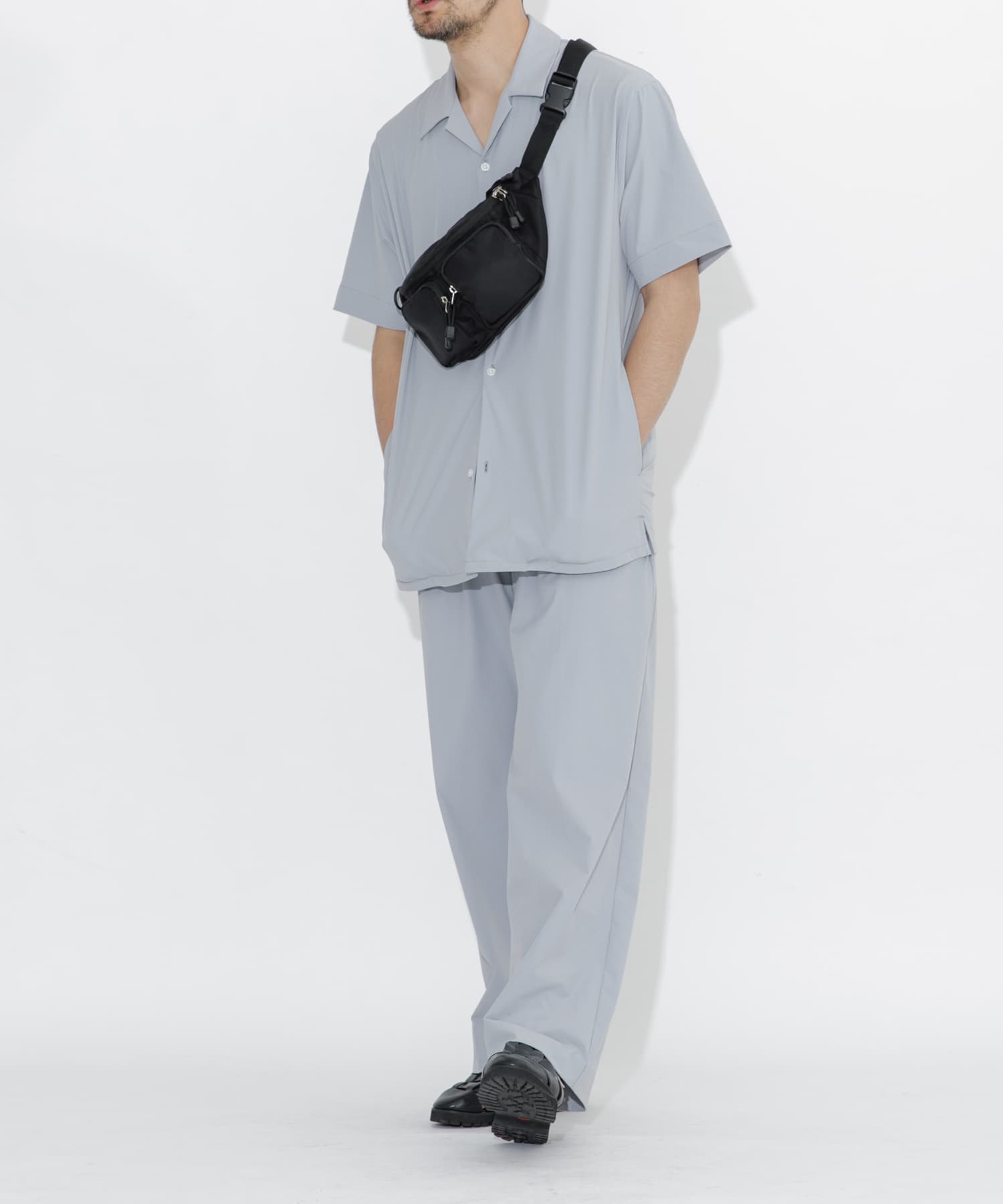 パラコードボディバッグ BLACK one