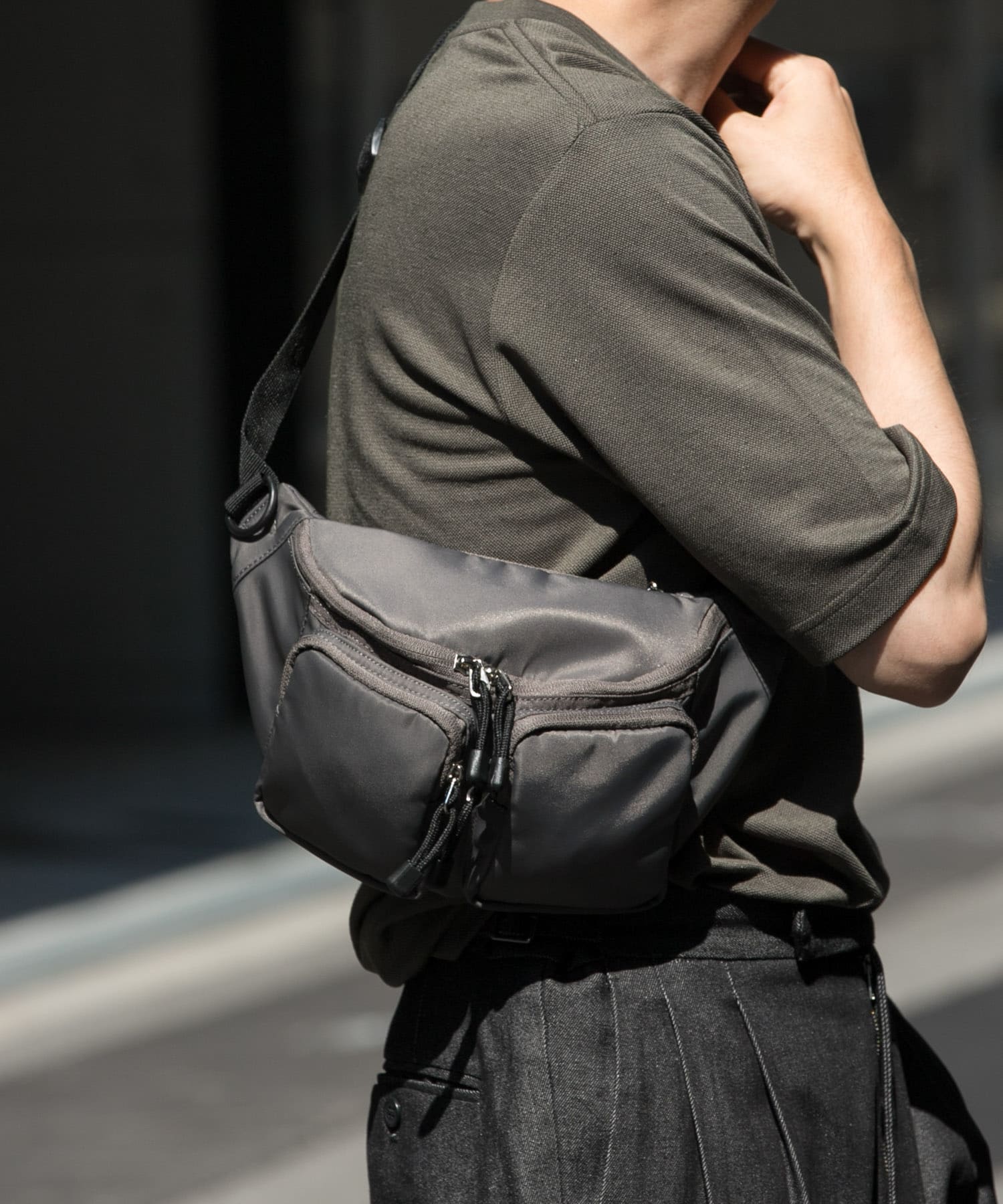 パラコードボディバッグ GRAY one