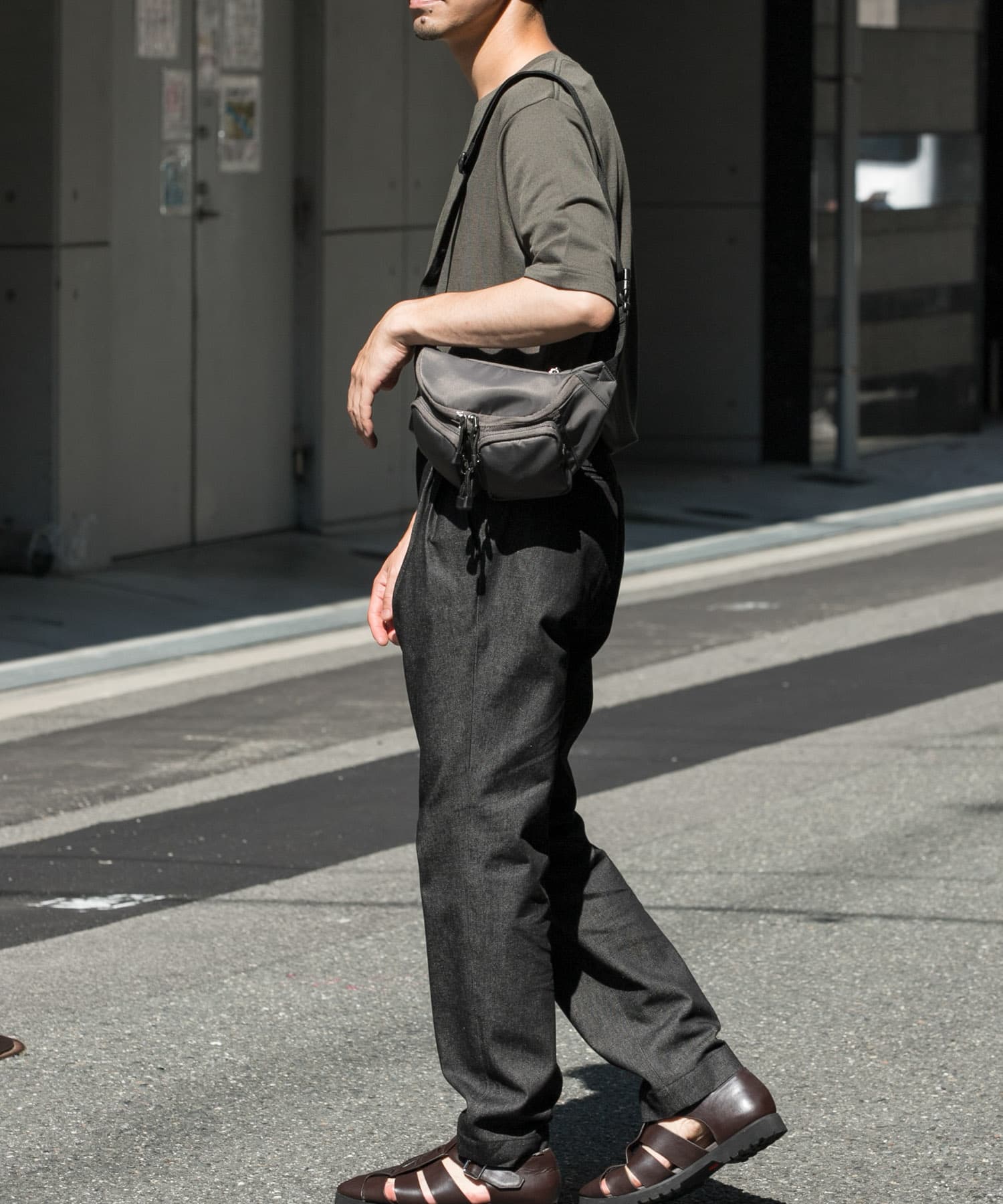 パラコードボディバッグ GRAY one