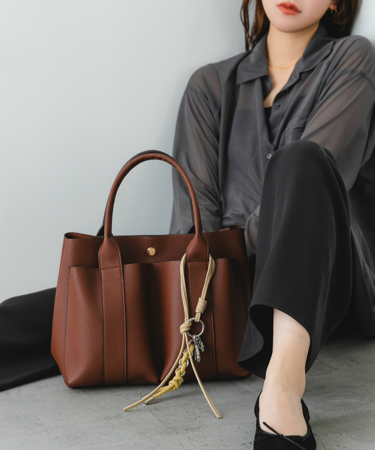 ダブルポケットトートバッグ DARK BROWN one