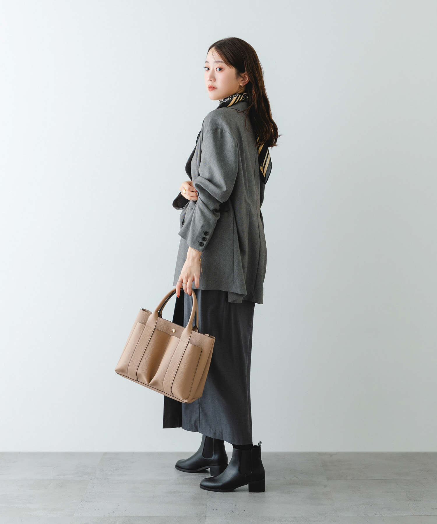 ダブルポケットトートバッグ BEIGE one