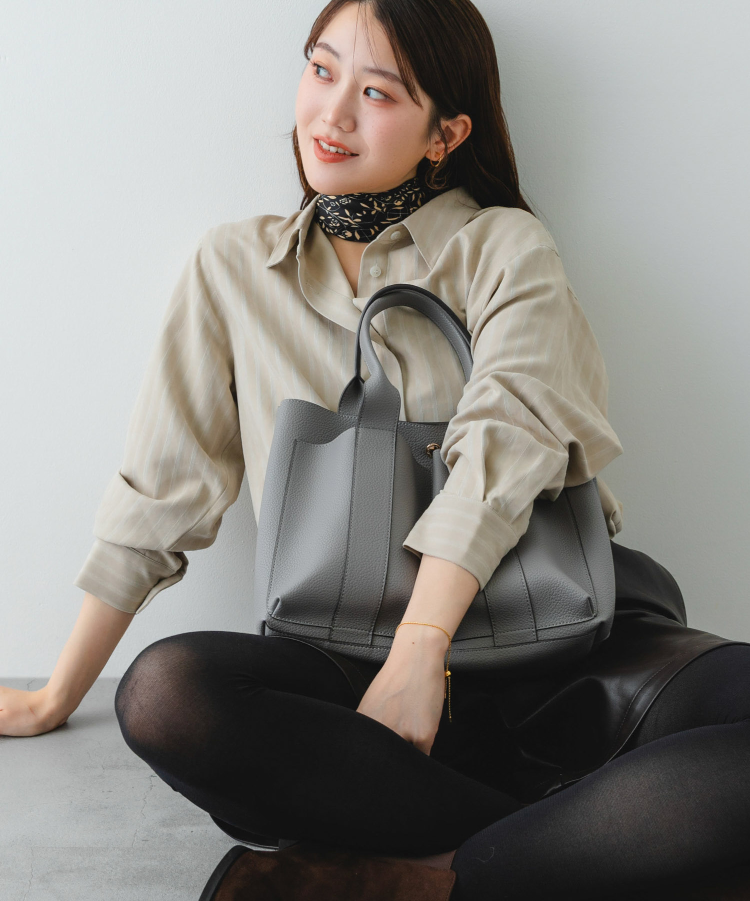 ダブルポケットトートバッグ GRAY one