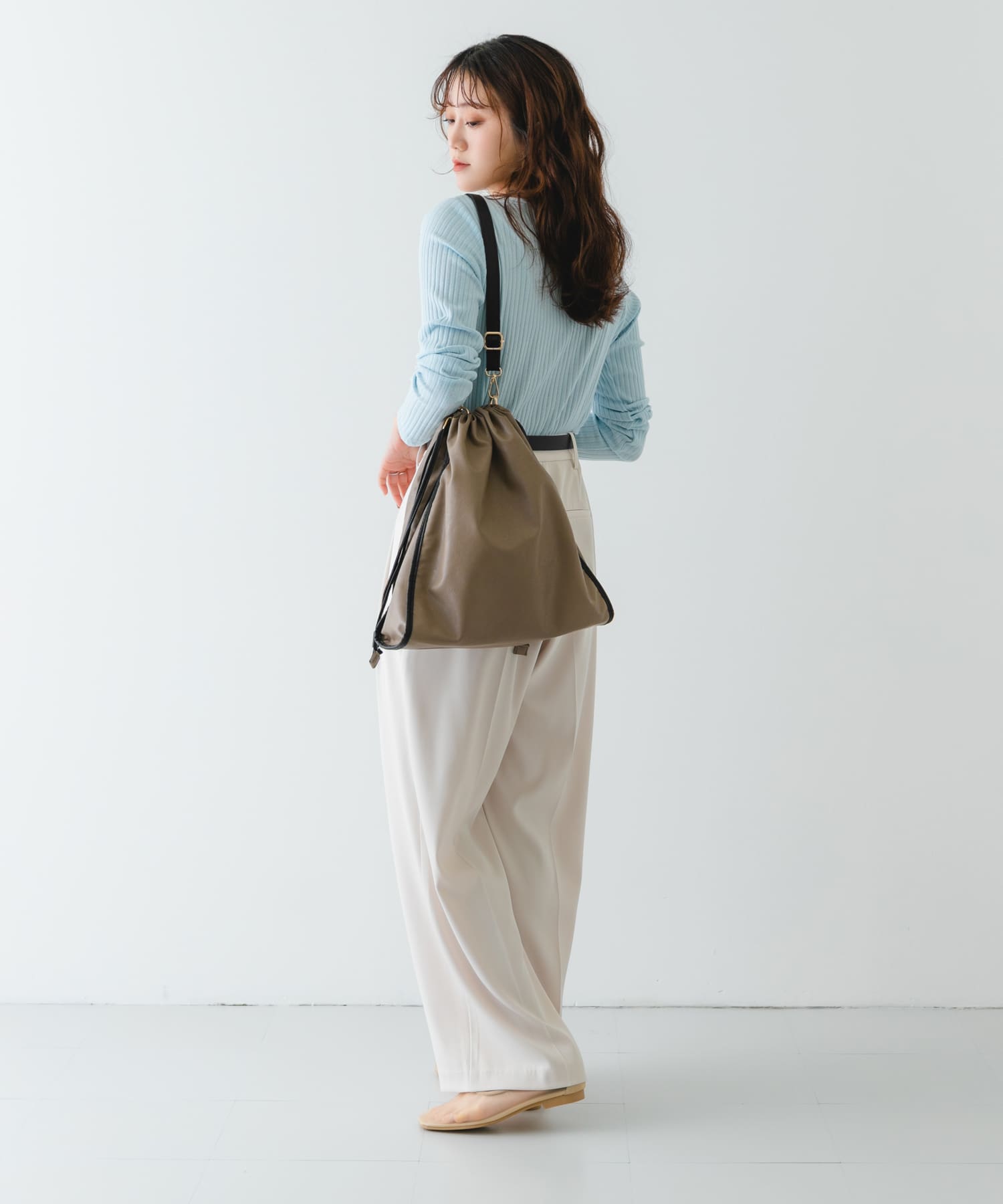 DARK BEIGE