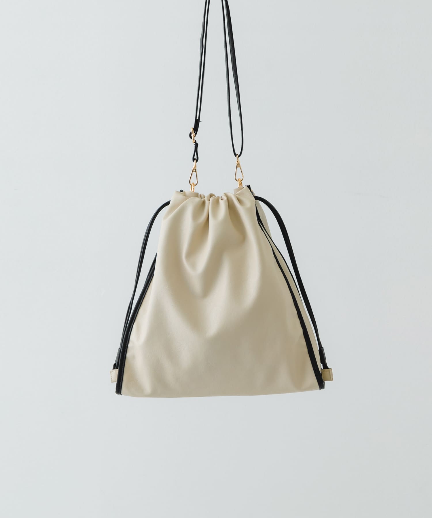 ウォッシャブルドロストショルダーバッグ OFF one