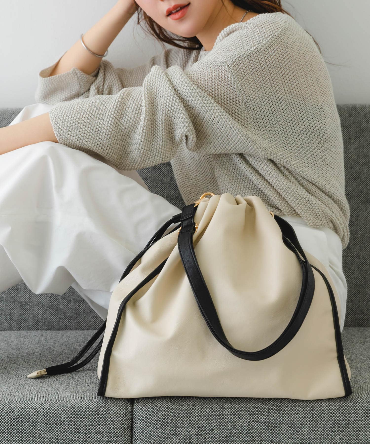 ウォッシャブルドロストショルダーバッグ OFF one