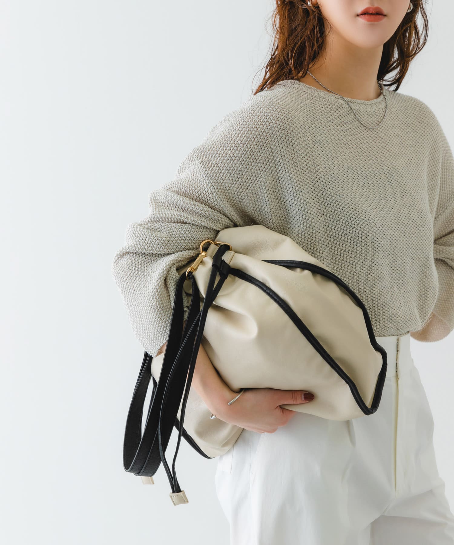 ウォッシャブルドロストショルダーバッグ OFF one