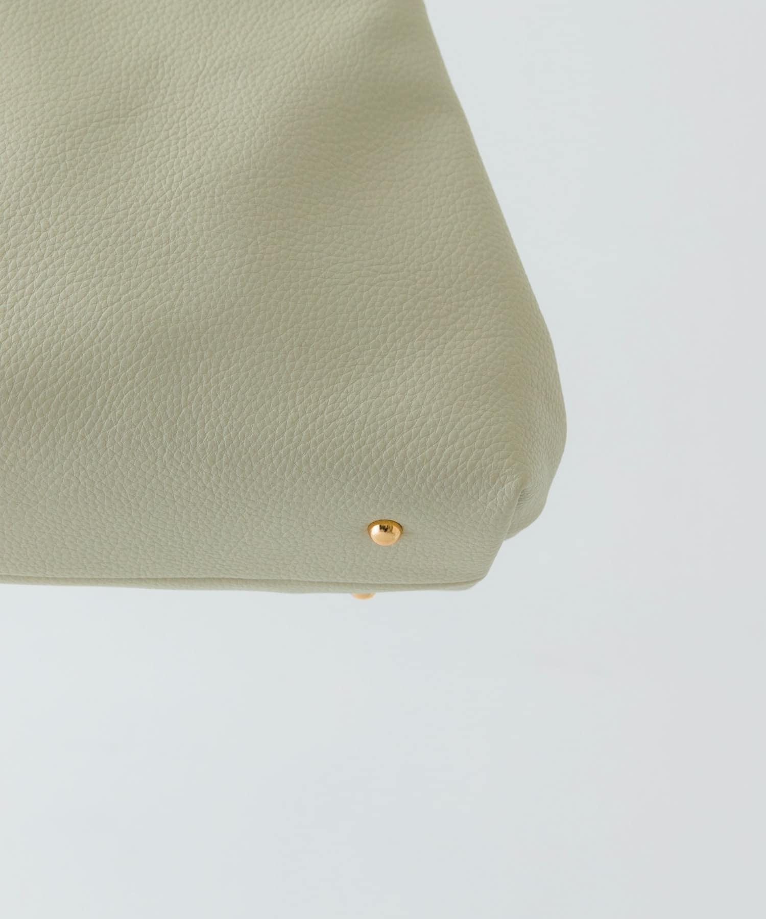 ワンハンドルサンカクトートバッグ IVORY one
