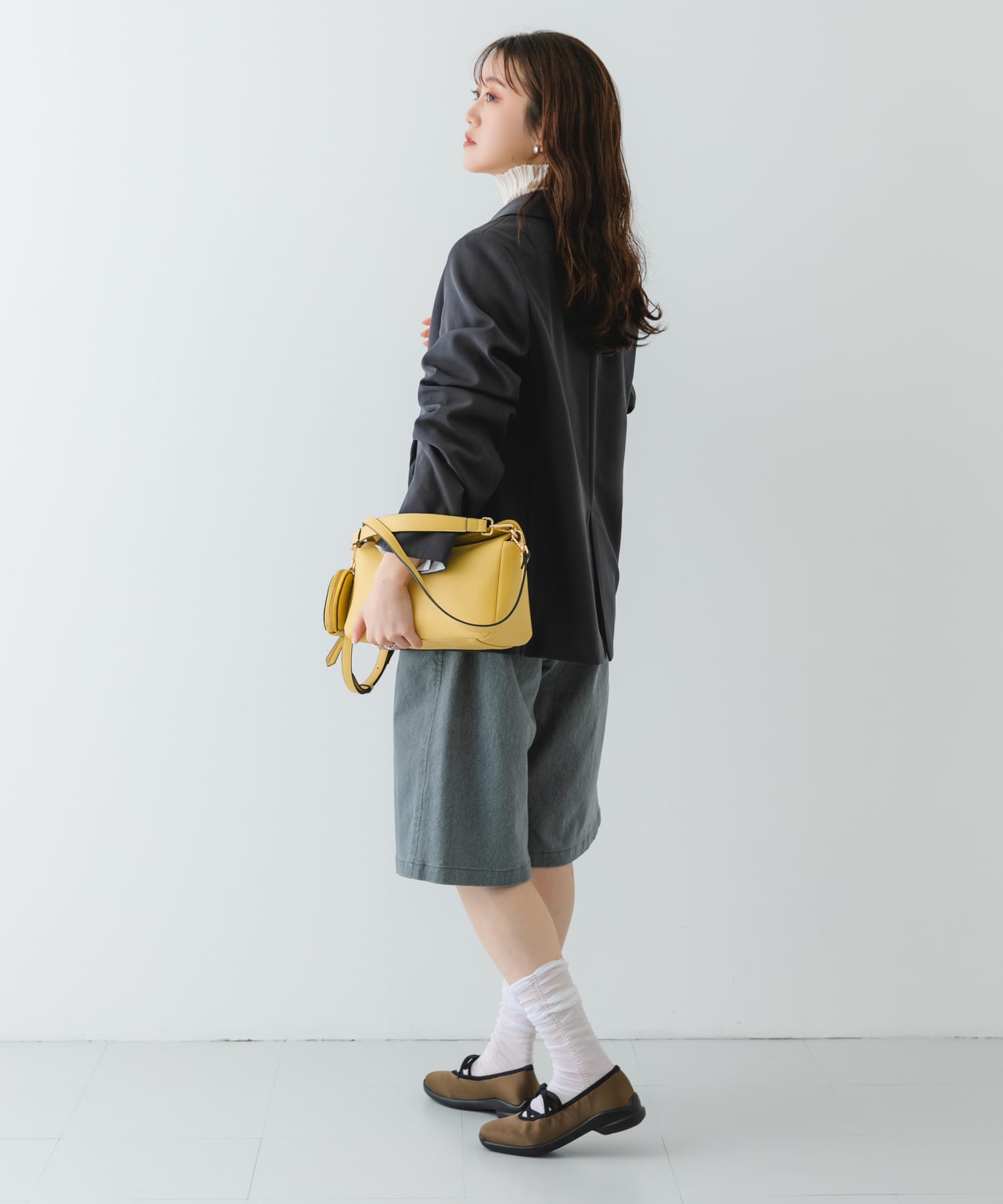 サークルポーチ付ショルダーバッグ YELLOW one