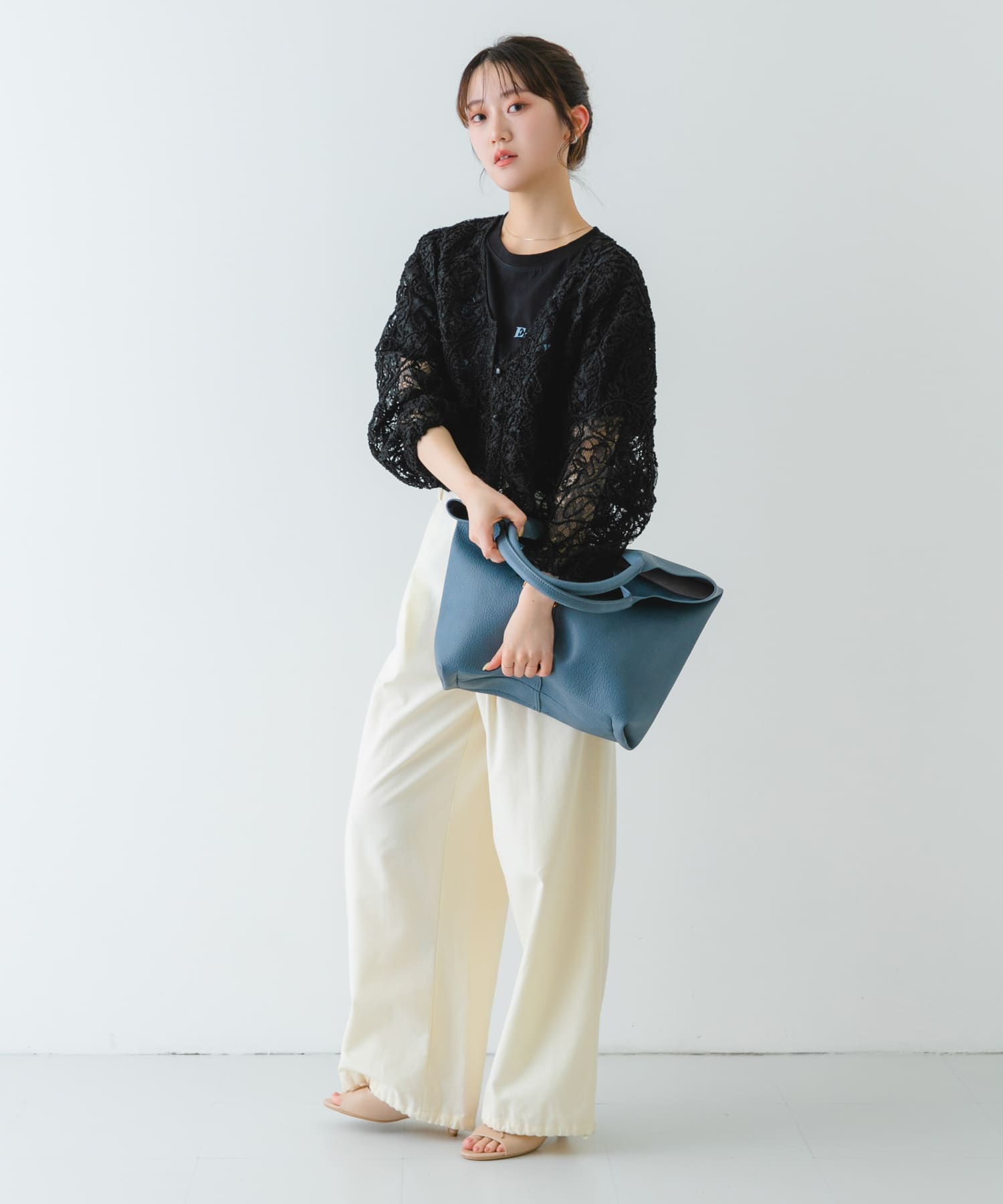 センターステッチVカットトートバッグ BLUE one