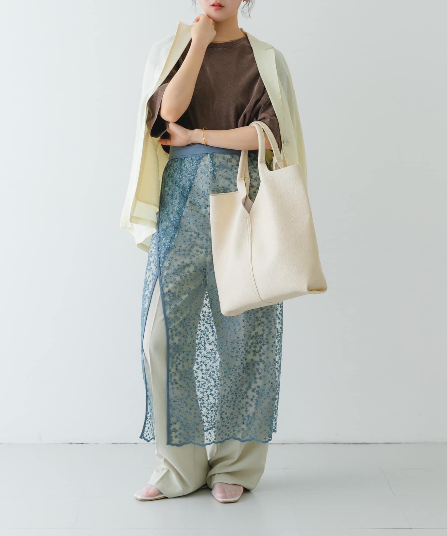 センターステッチVカットトートバッグ IVORY one
