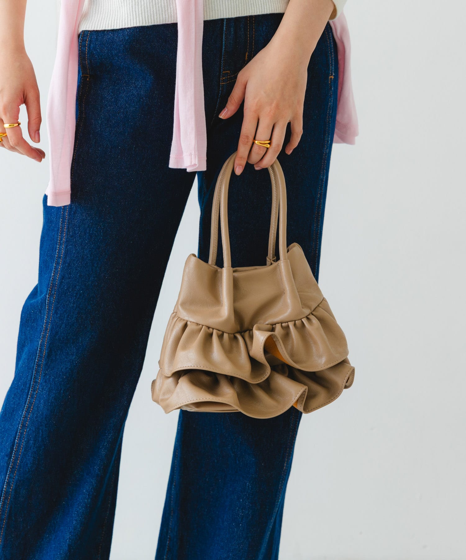 フリルショルダーハンドバッグ BEIGE One