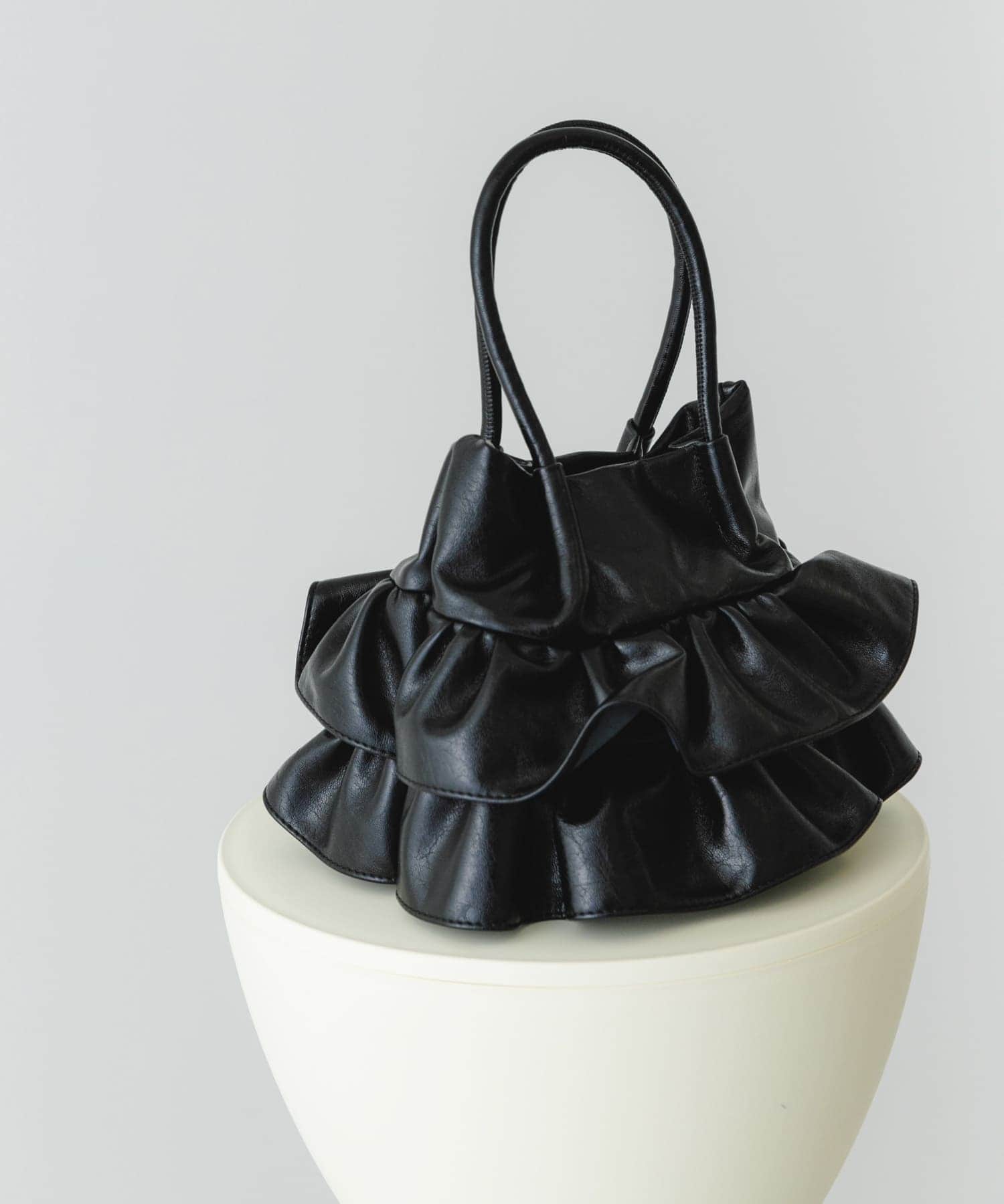 フリルショルダーハンドバッグ BLACK One