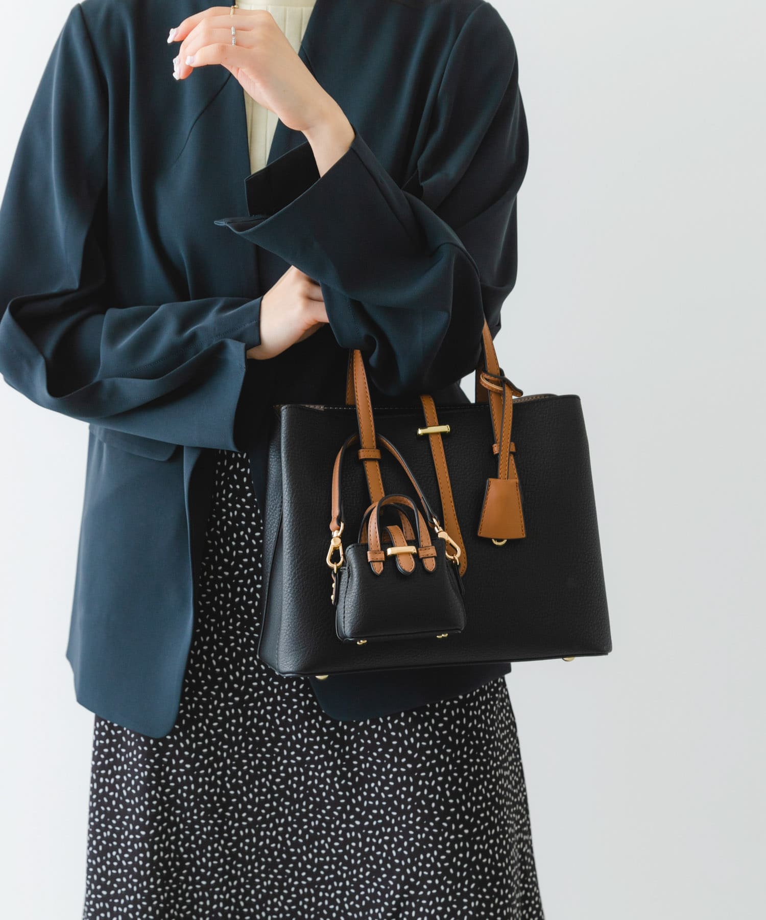 チェーンショルダーナノバッグ BLACK one