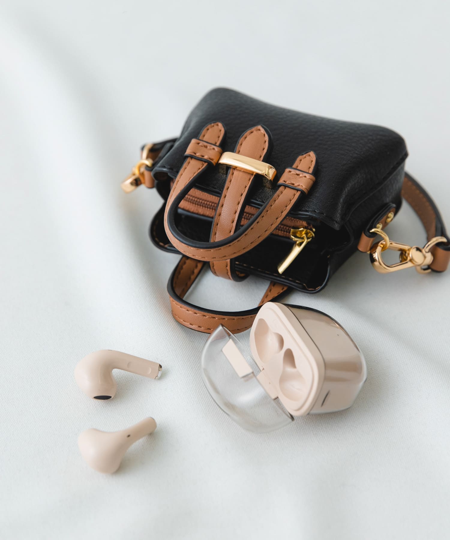チェーンショルダーナノバッグ BLACK one