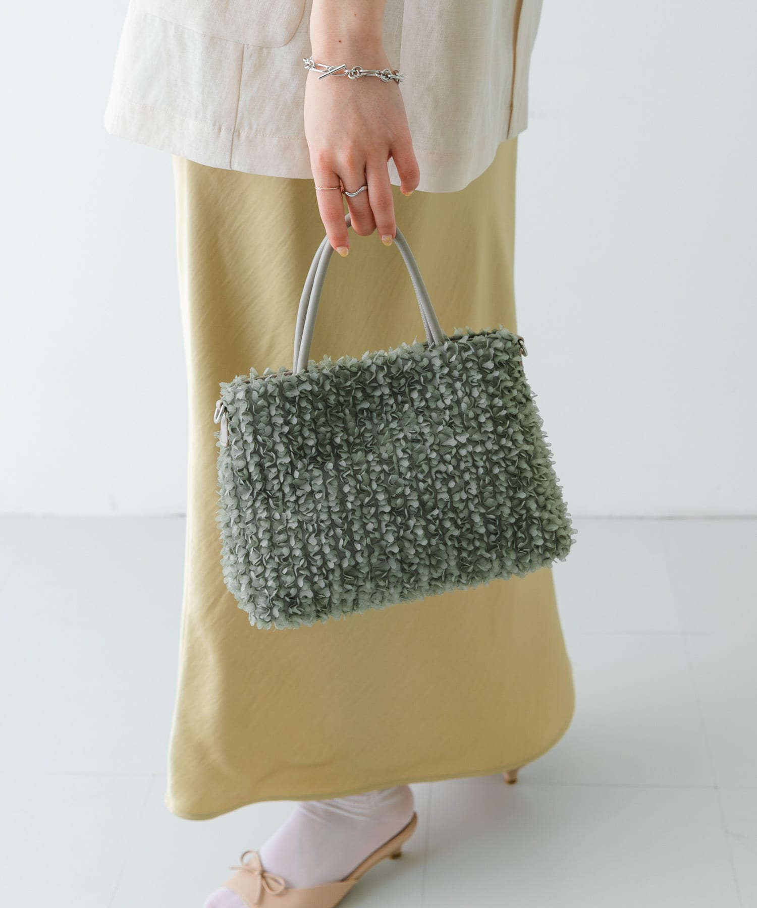 フラワーレースバッグ GRAY one