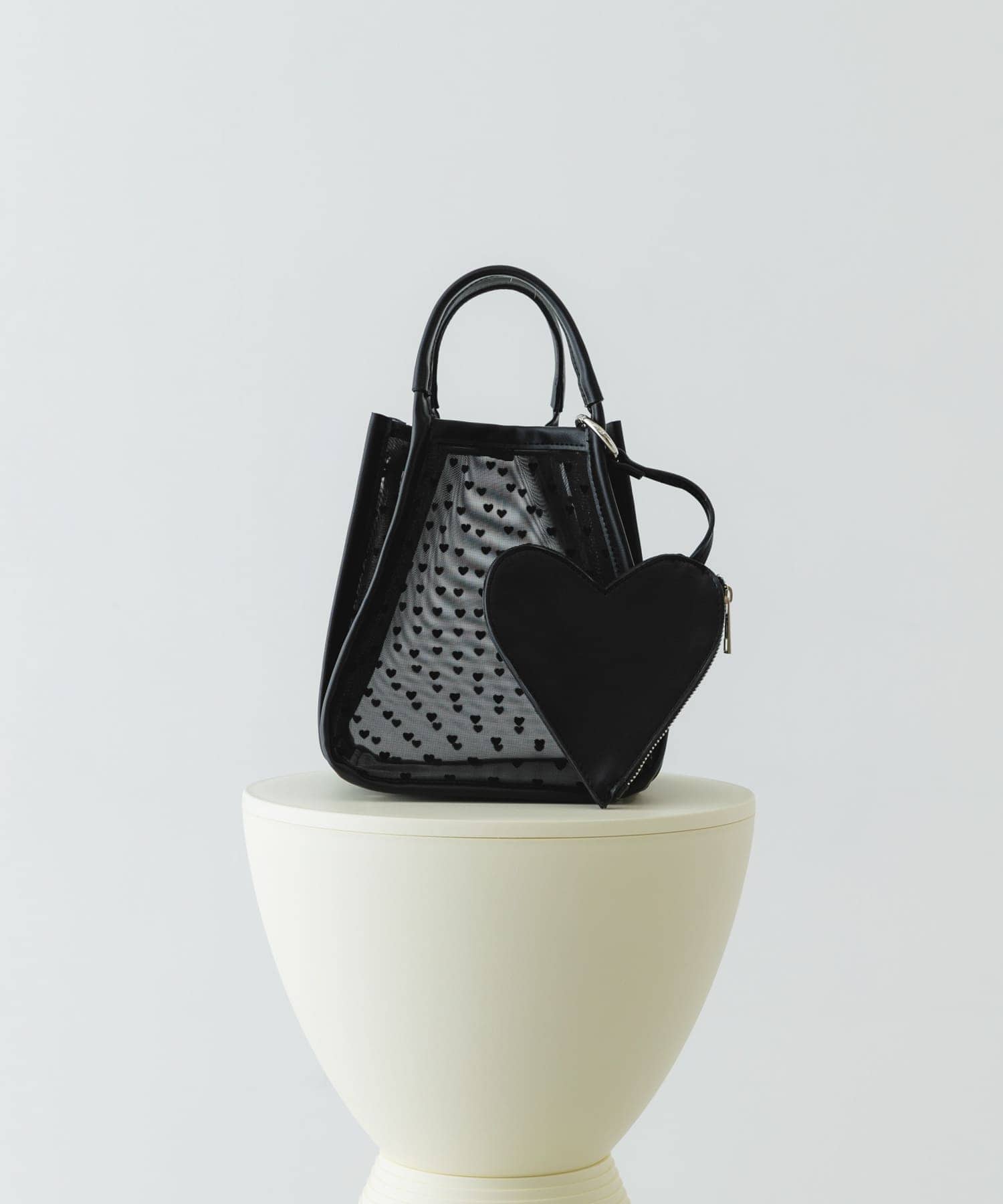 ハートシアーハンドバッグ BLACK one