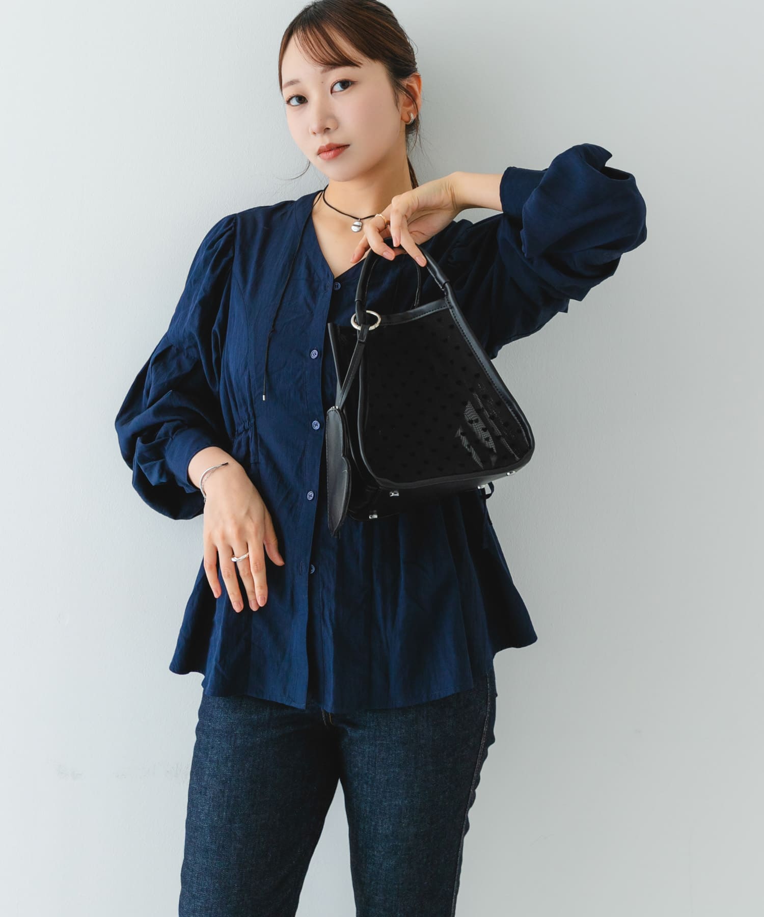 ハートシアーハンドバッグ BLACK one