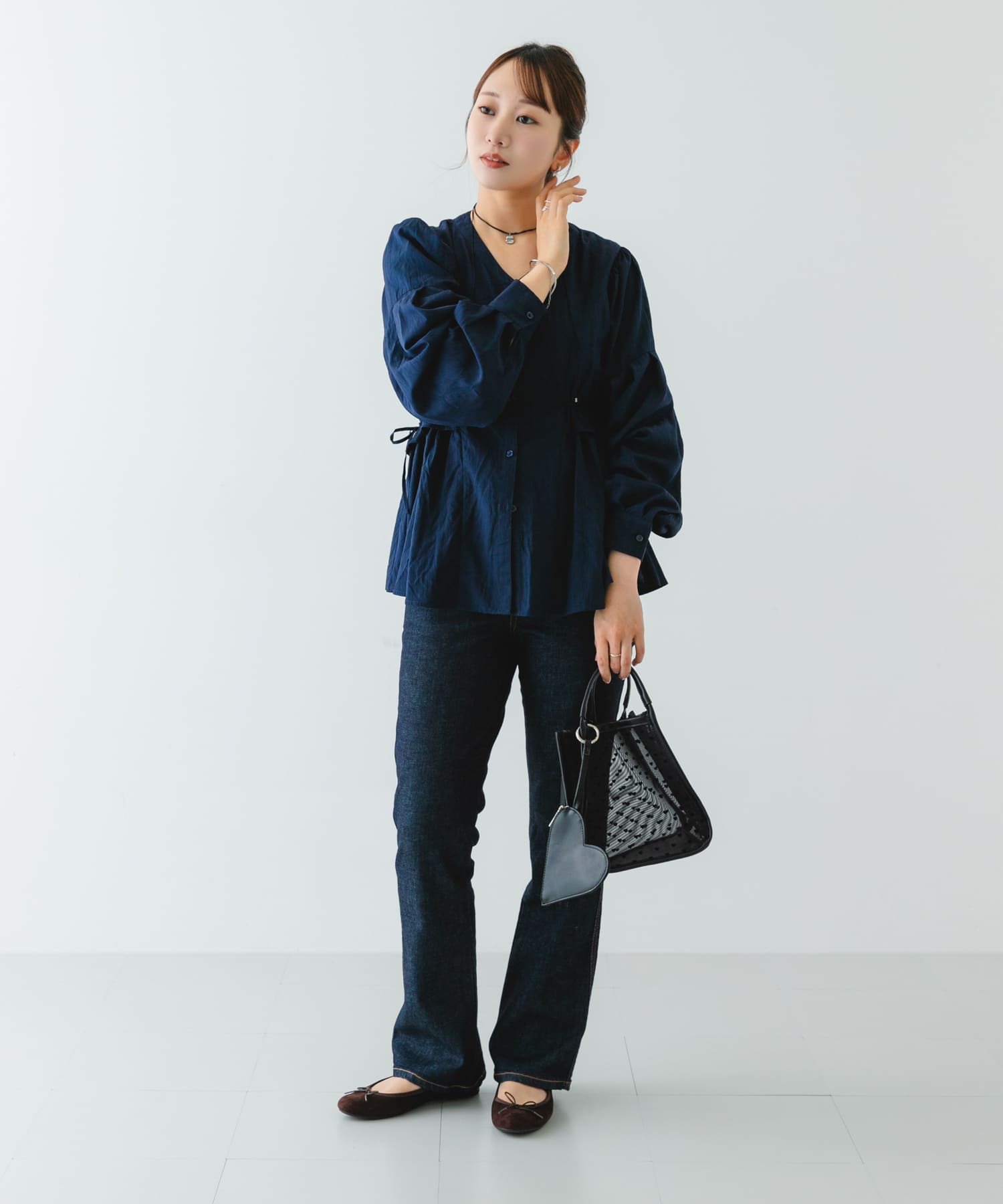 ハートシアーハンドバッグ BLACK one