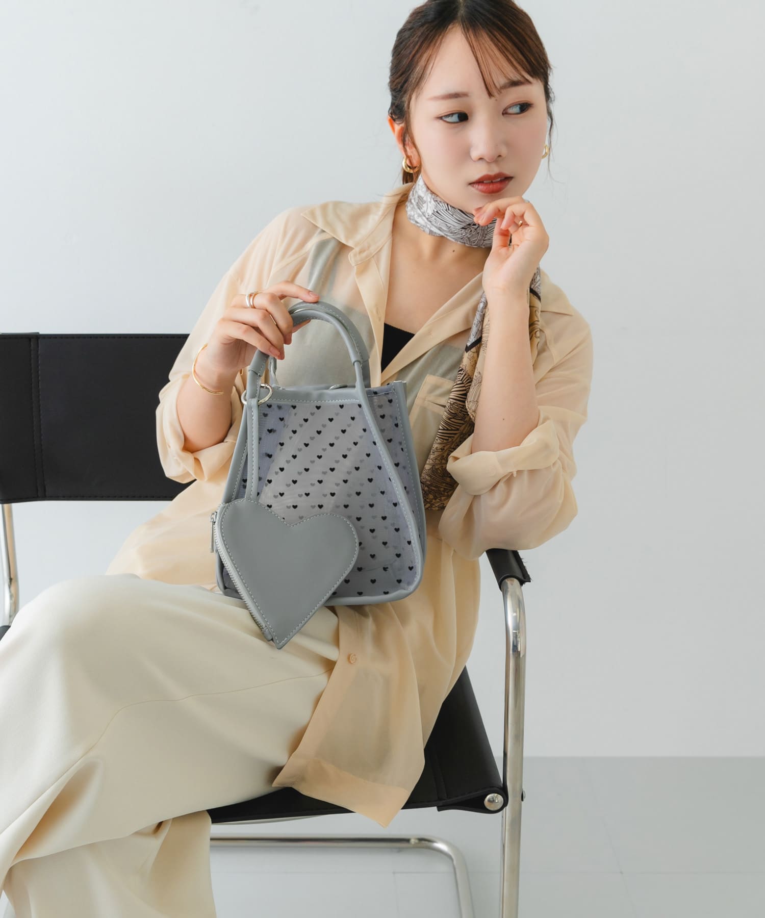ハートシアーハンドバッグ GRAY one