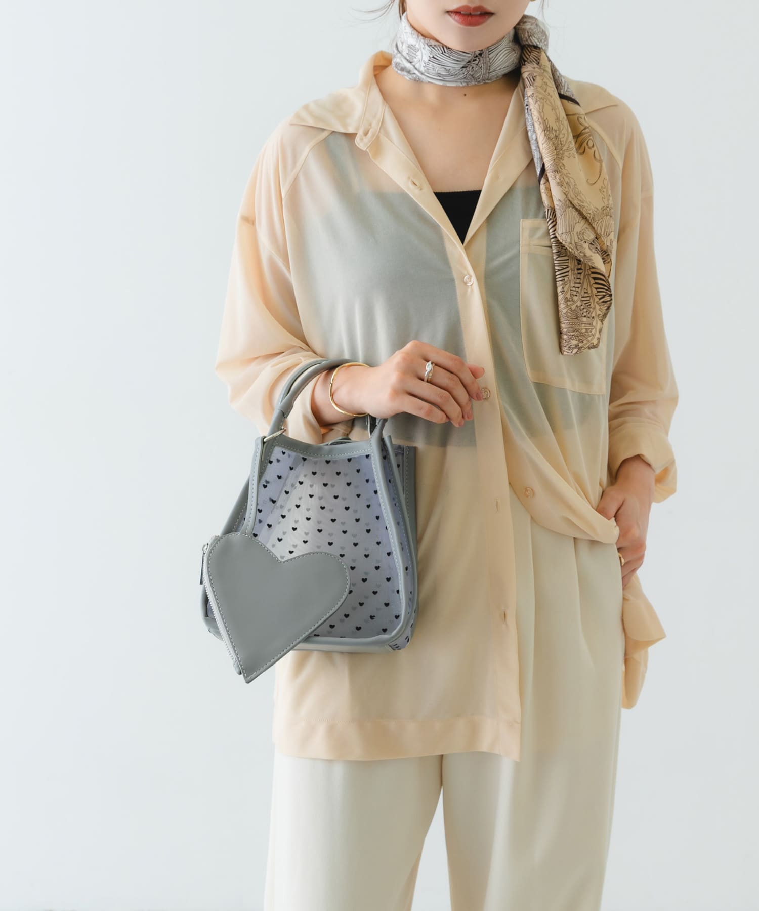 ハートシアーハンドバッグ GRAY one