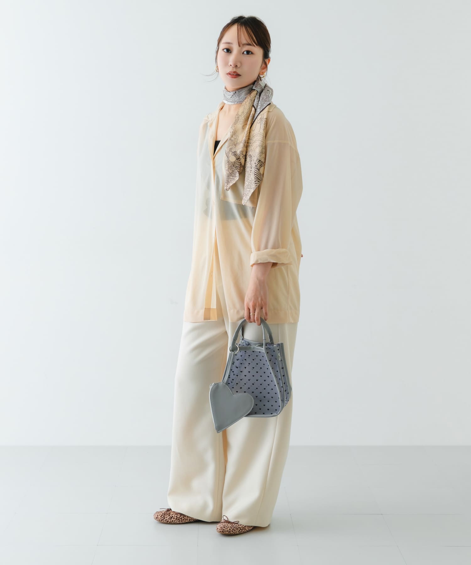 ハートシアーハンドバッグ GRAY one