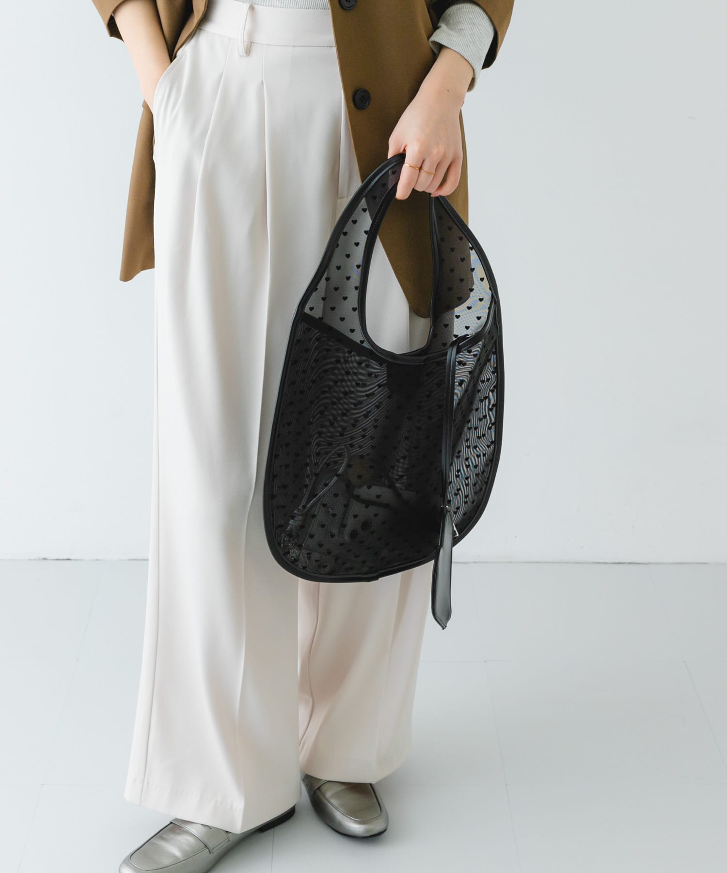 ハートシアートートバッグ BLACK one