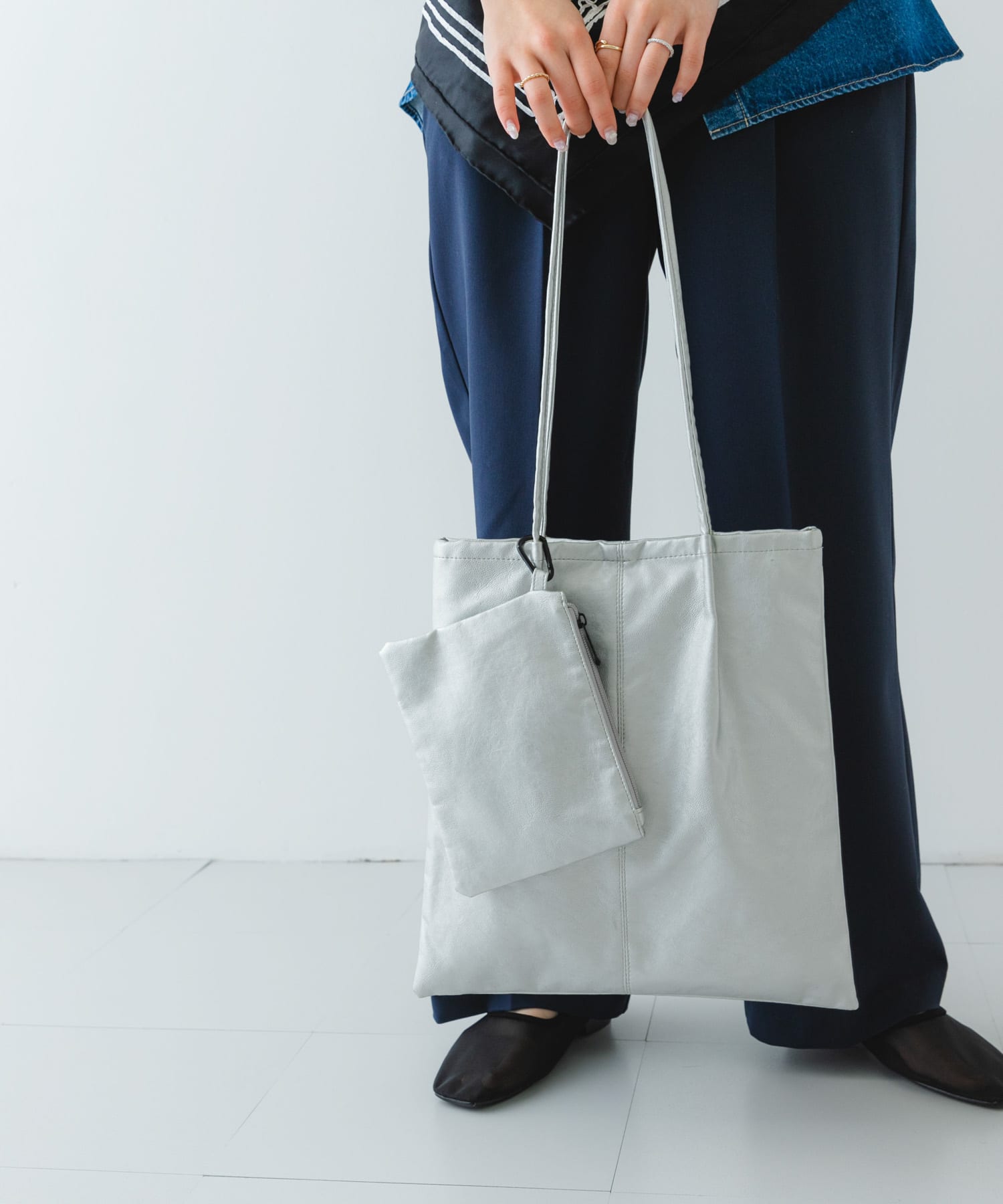 ウォッシャブルコンパクトトートバッグ(one WHITE): バッグ｜URBAN