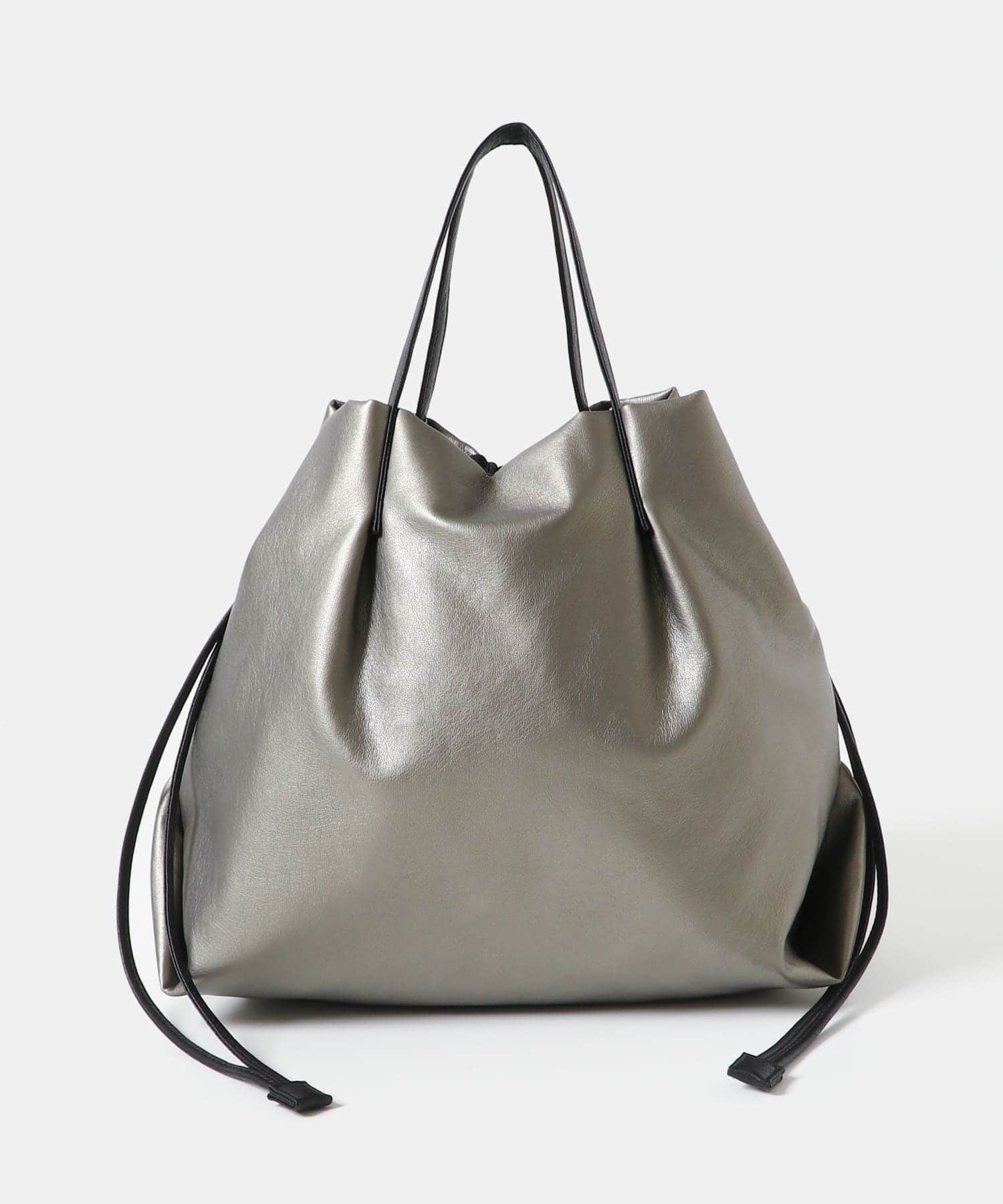 『Mサイズ』ウォッシャブルショルダーバッグ D.SILVER one