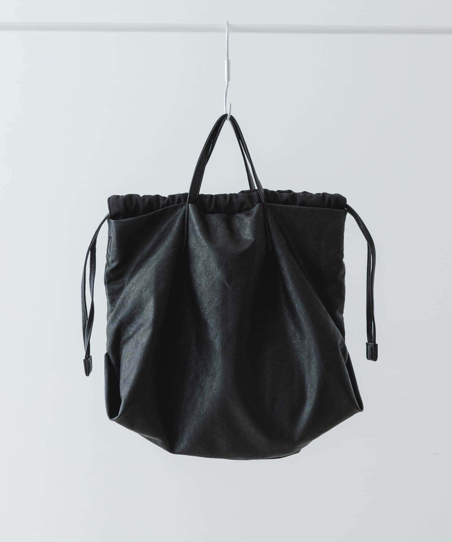 『Mサイズ』ウォッシャブルショルダーバッグ BLACK one