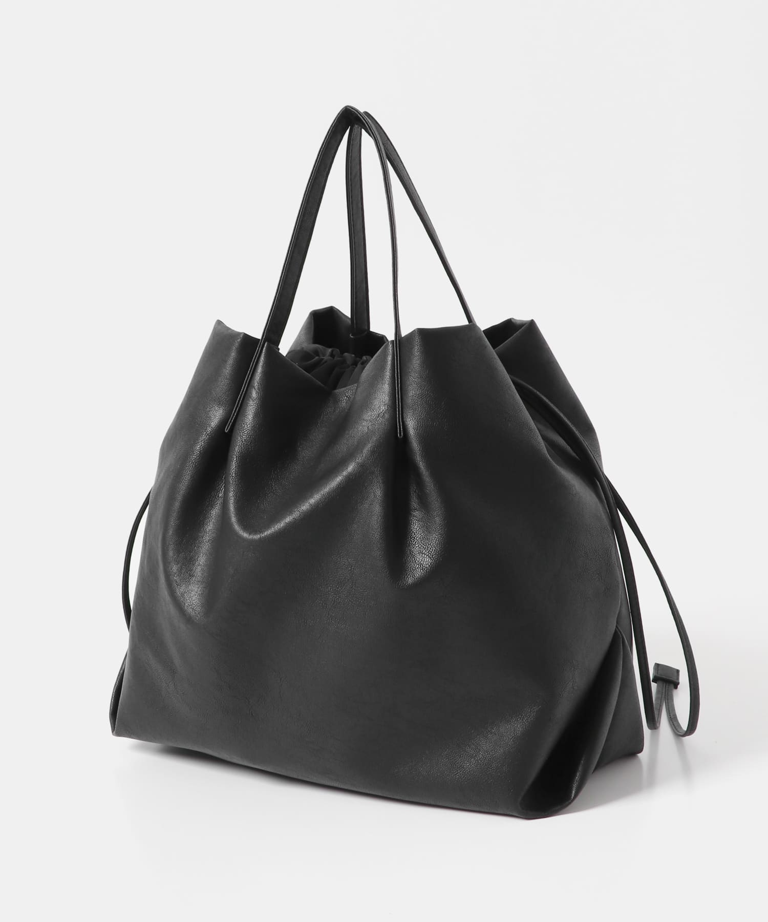 ウォッシャブルショルダーバッグ『Msize』 BLACK one