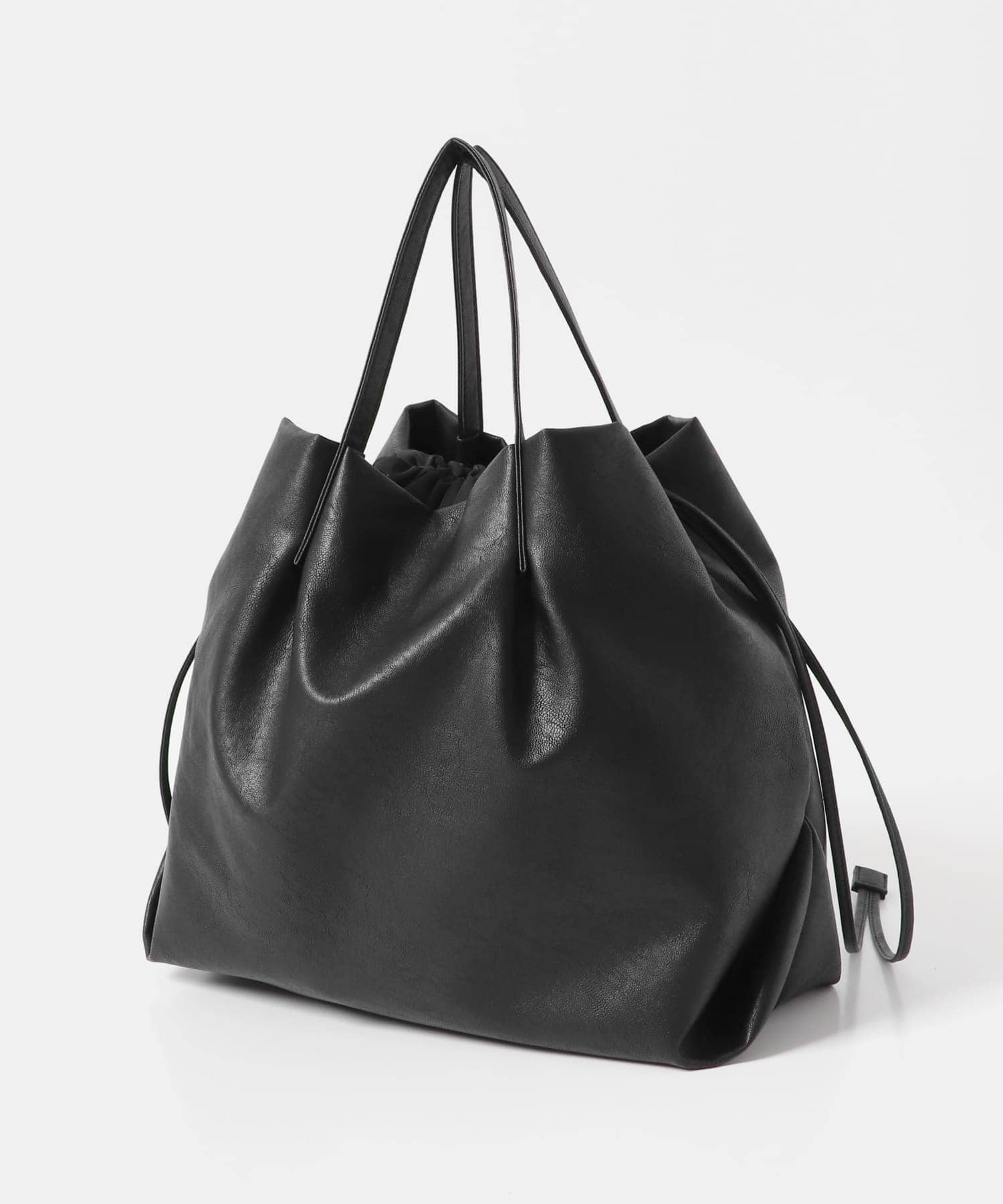 『Mサイズ』ウォッシャブルショルダーバッグ BLACK one